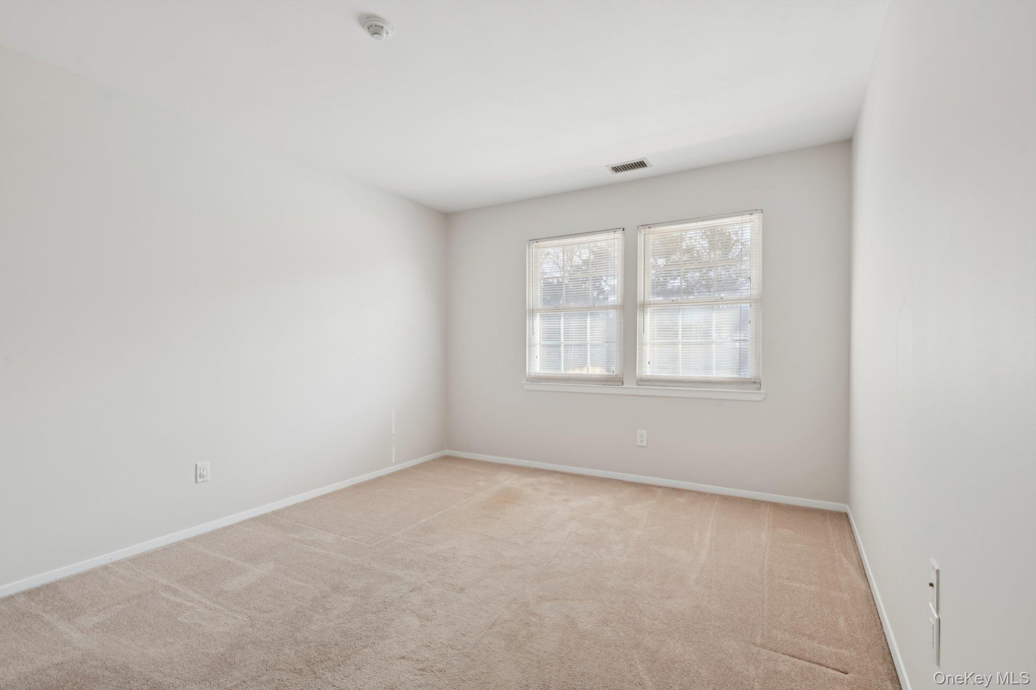 #15 photo, 46 Gazebo Lane, Holtsville , NY 11742