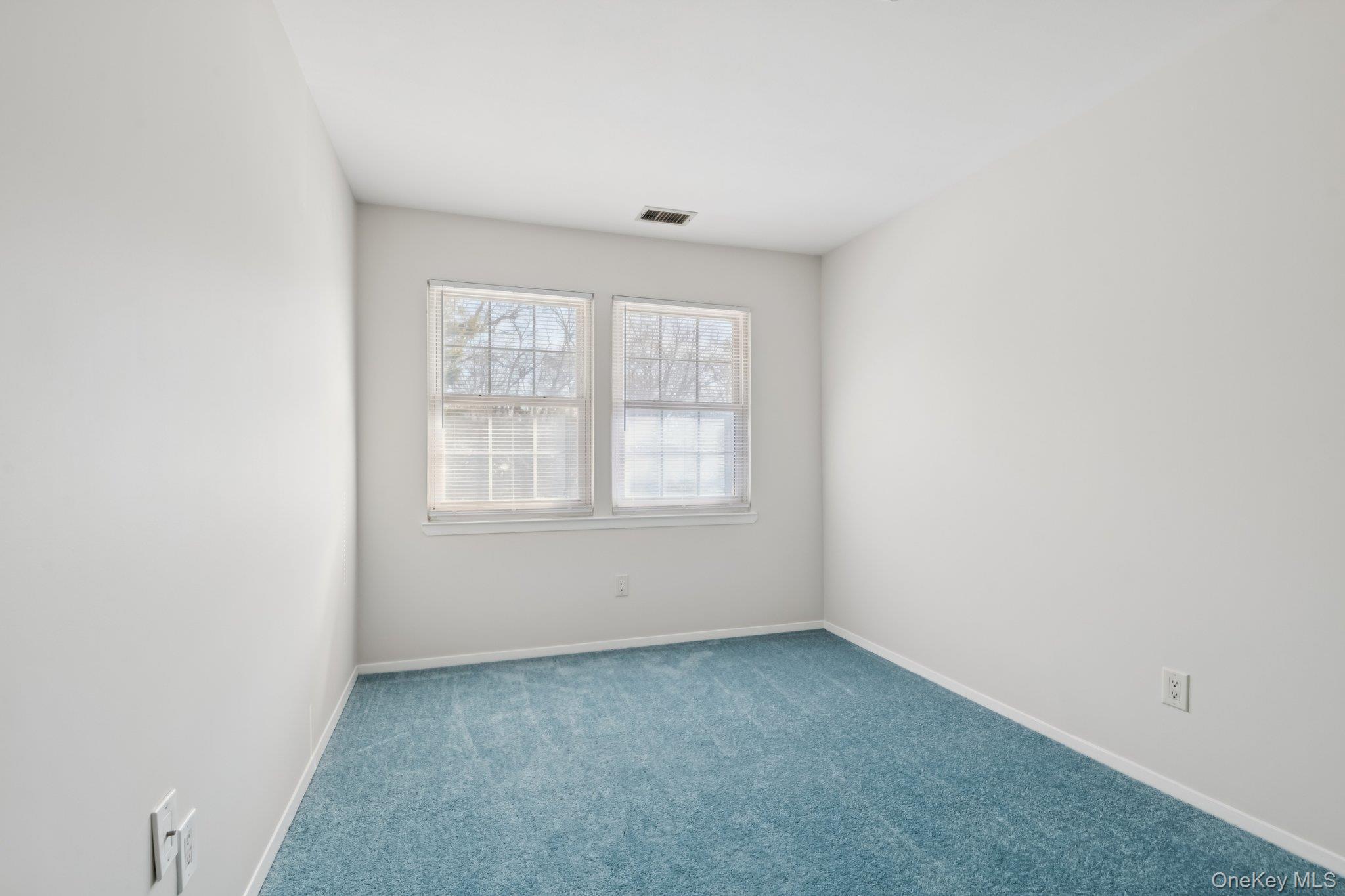 #17 photo, 46 Gazebo Lane, Holtsville , NY 11742