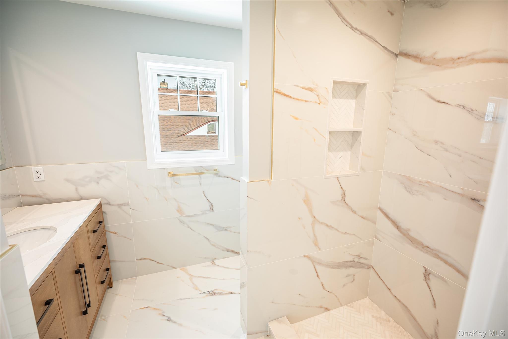 #16 photo, 2910 Yale Place, Baldwin , NY 11510