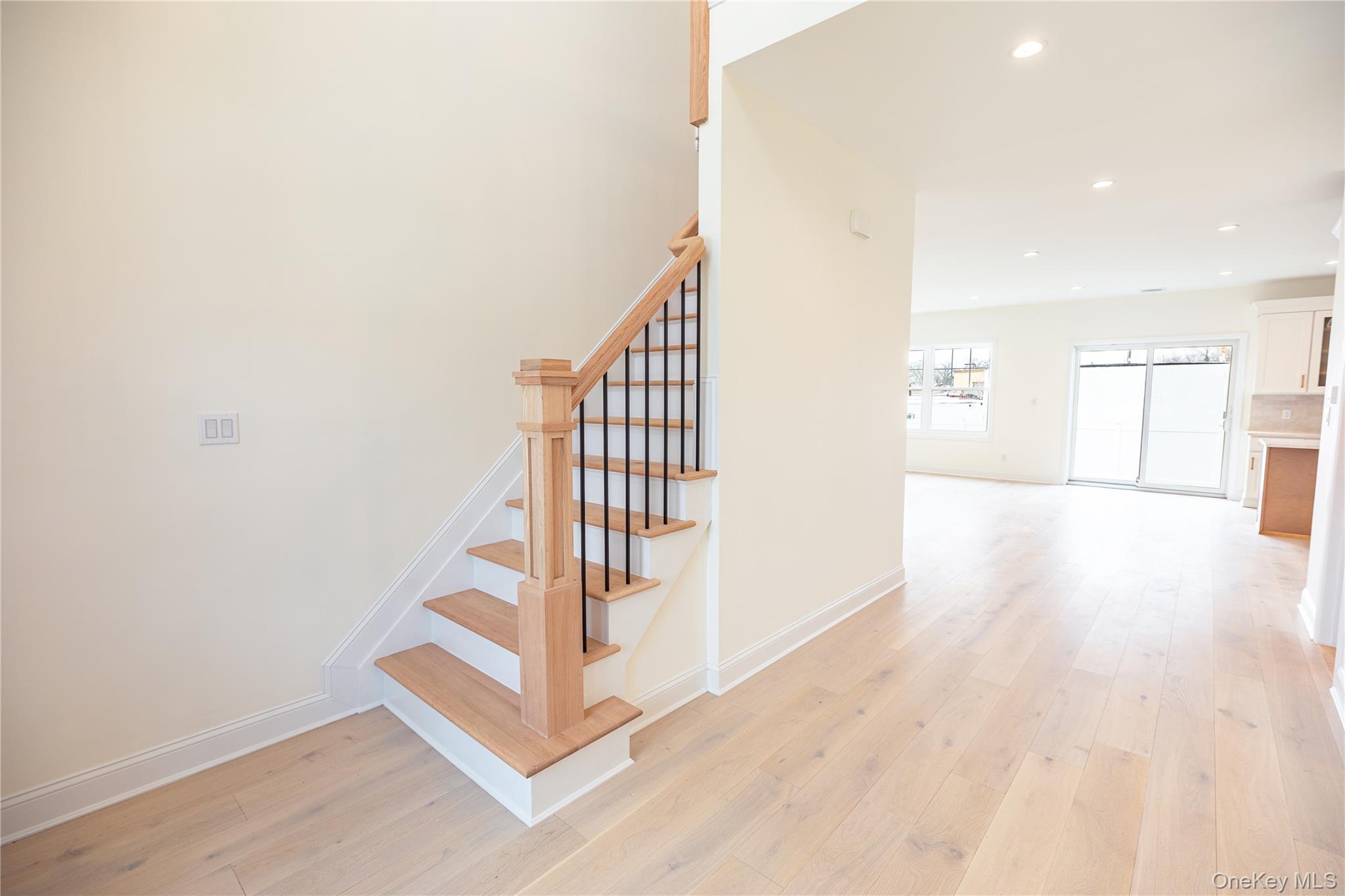 #2 photo, 2910 Yale Place, Baldwin , NY 11510