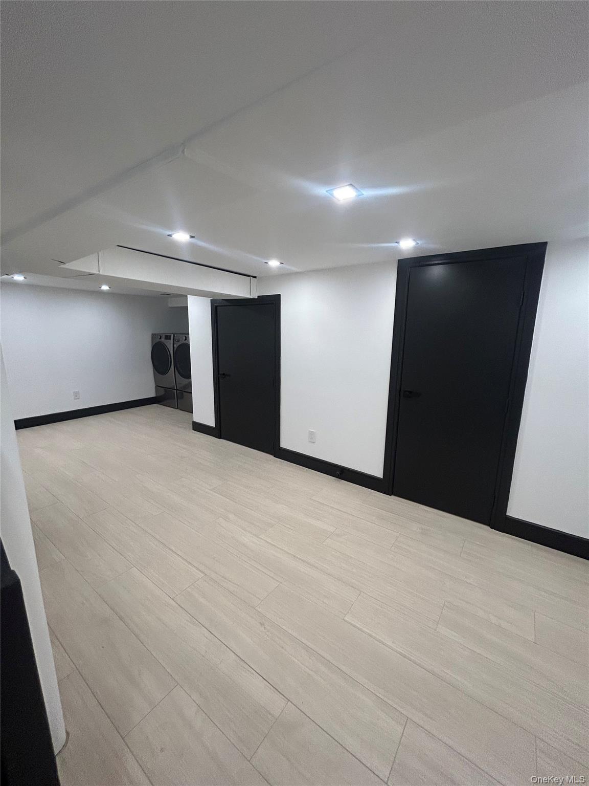 #11 photo, 6 Park Place, Great Neck , NY 11024