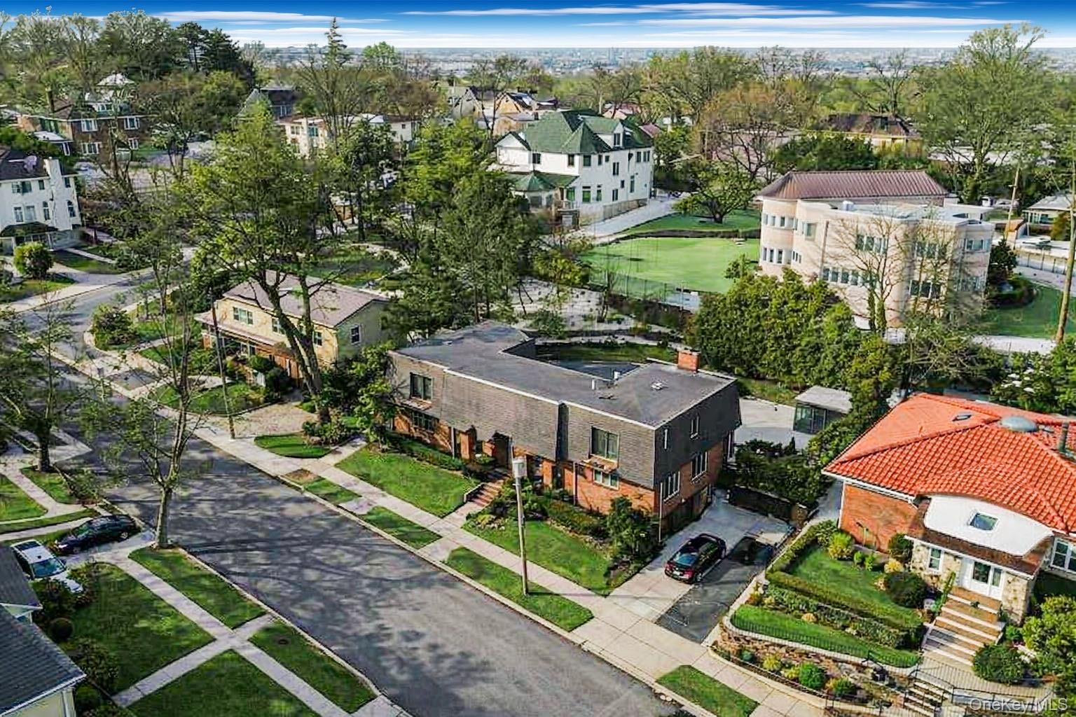 #1 photo, 15 Herkimer Street, סטטן איילנד Staten Island , NY 10301