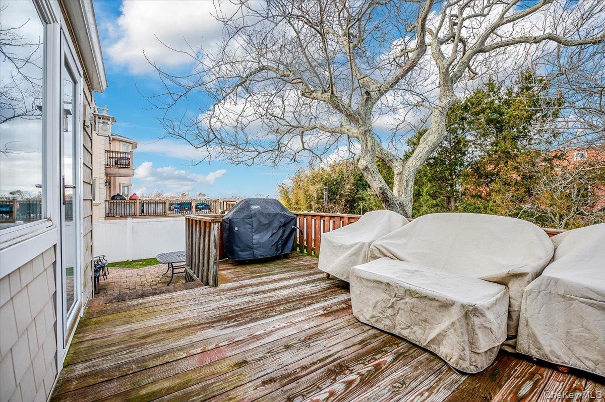 #14 photo, 821 Channel Road, מחוז נסאו Lido Beach , NY 11561