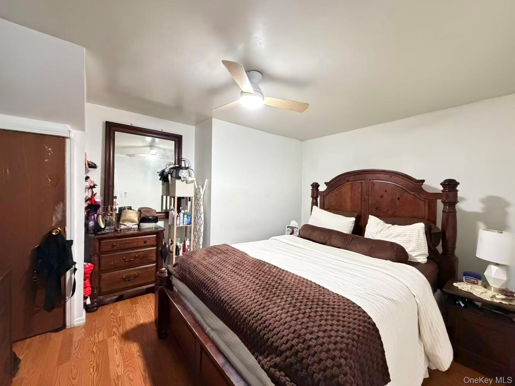 #11 photo, 7 Sands Point Road, Port Washington , NY 11050