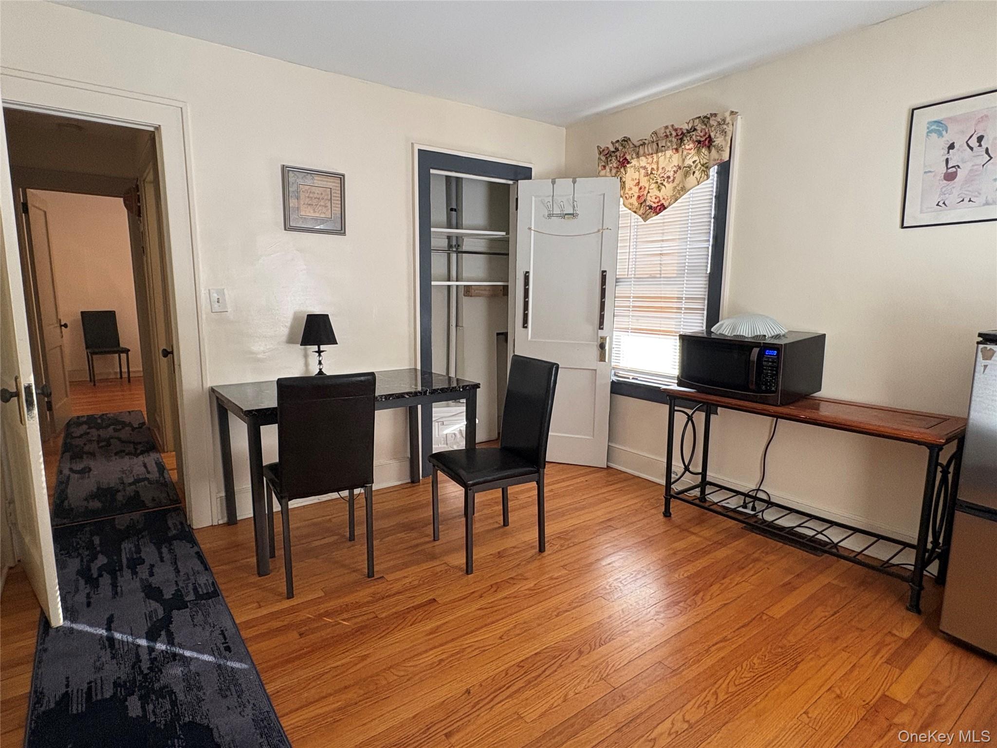 #4 photo, 8 Marshall Road, Poughkeepsie , NY 12603