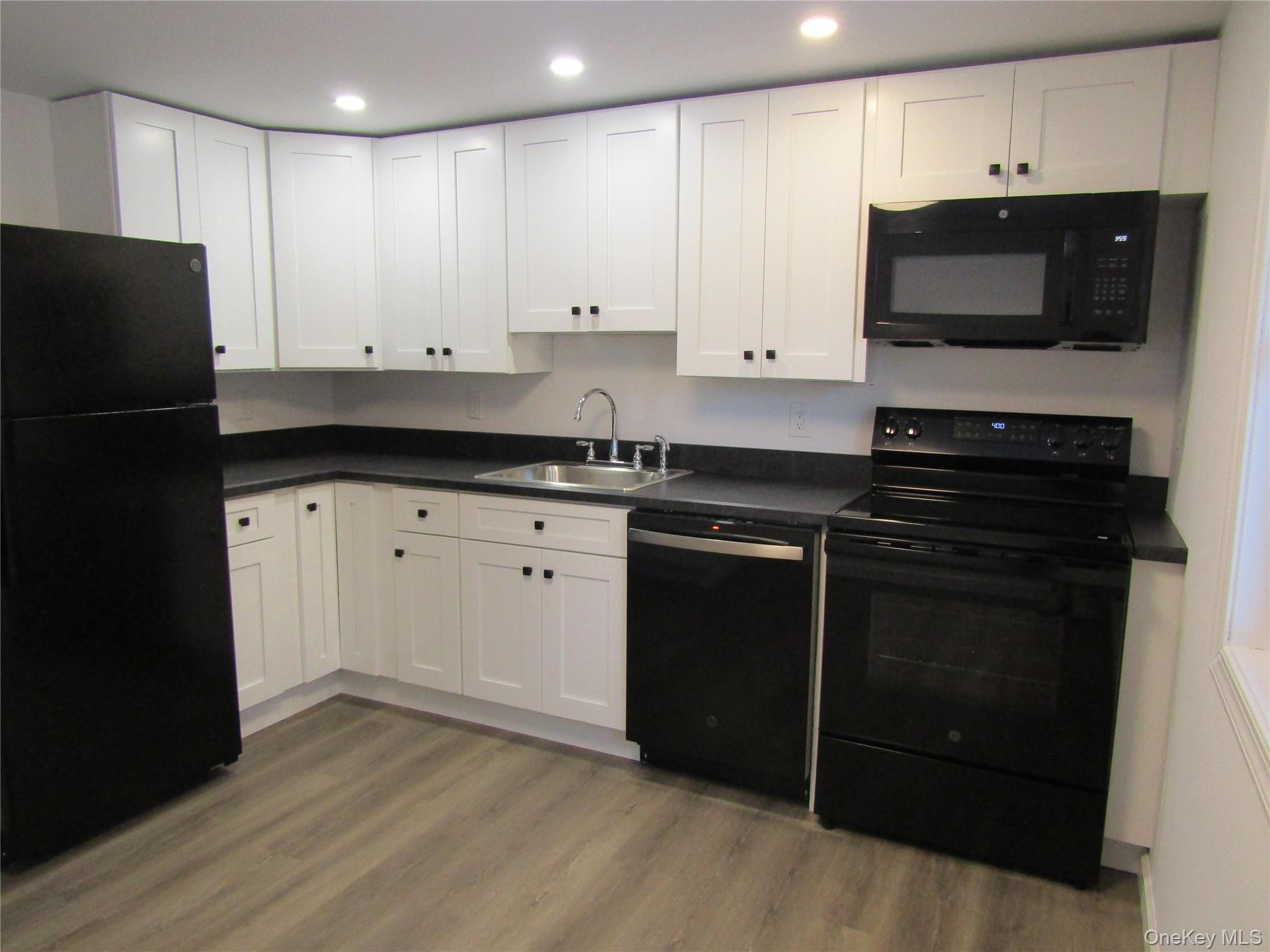 #4 photo, 1803 Parr Lake Drive, Newburgh , NY 12550