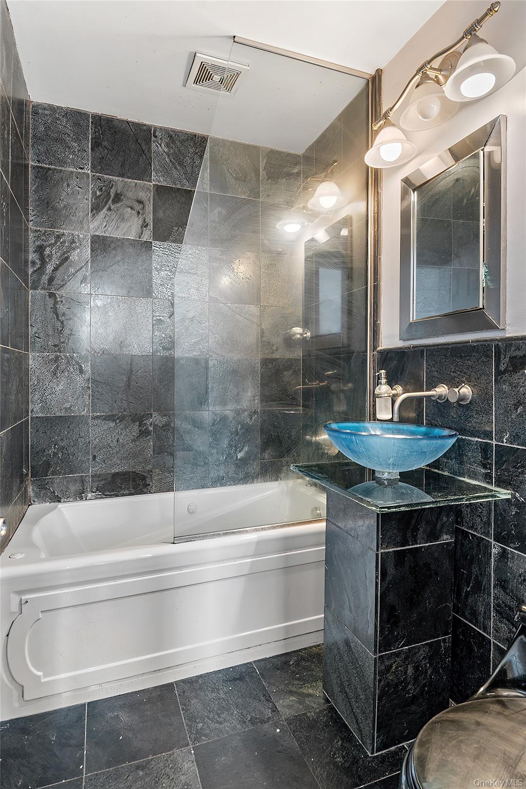 #14 photo, 23 Water Grant Street, Yonkers , NY 10701