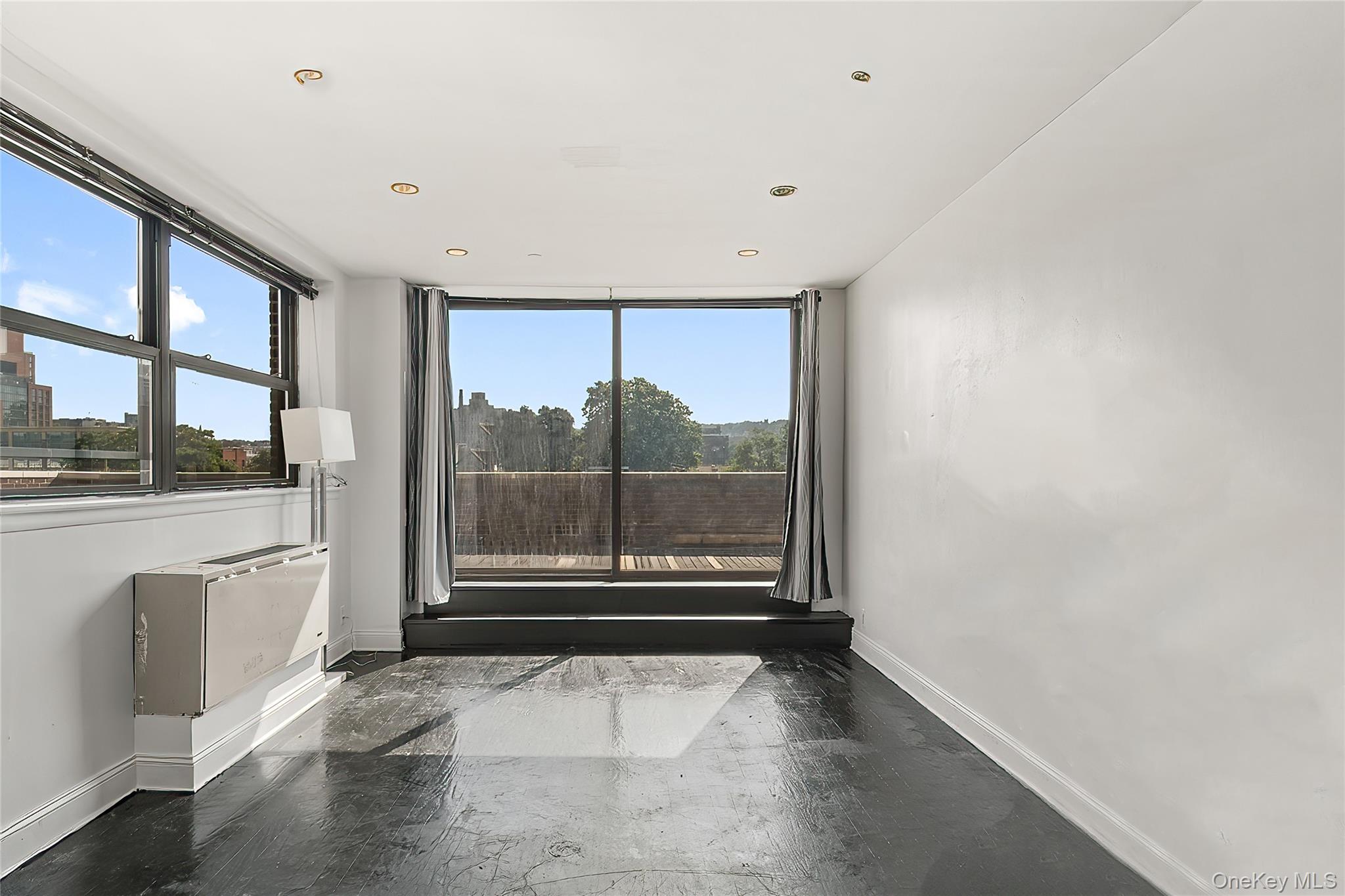 #7 photo, 23 Water Grant Street, Yonkers , NY 10701