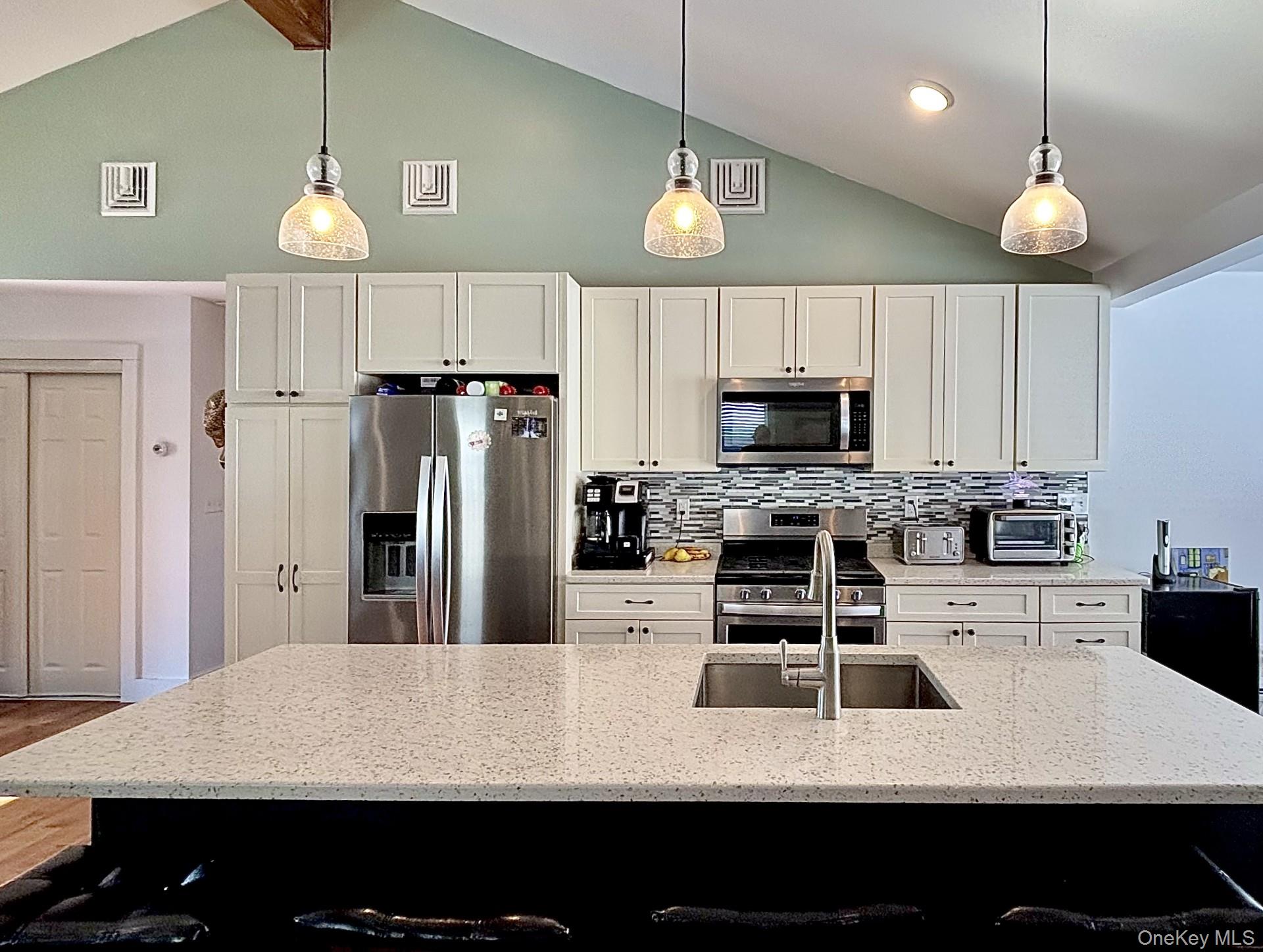 #15 photo, 71 Frost Road, Rhinebeck , NY 12572