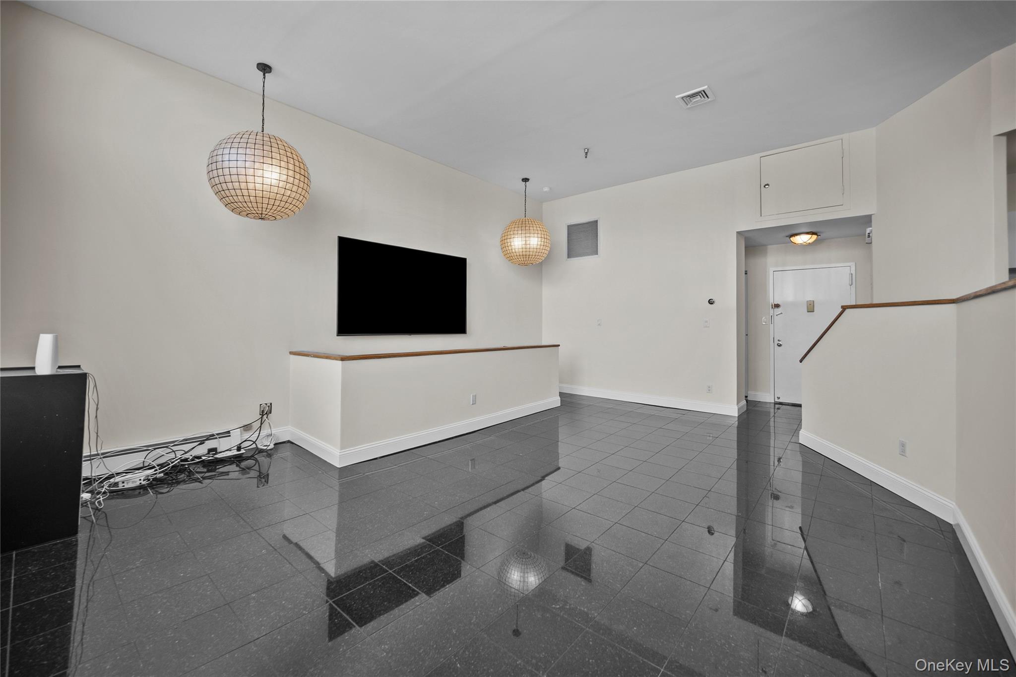 #7 photo, 520 Ashford Avenue, 纽约州 Ardsley , NY 10502