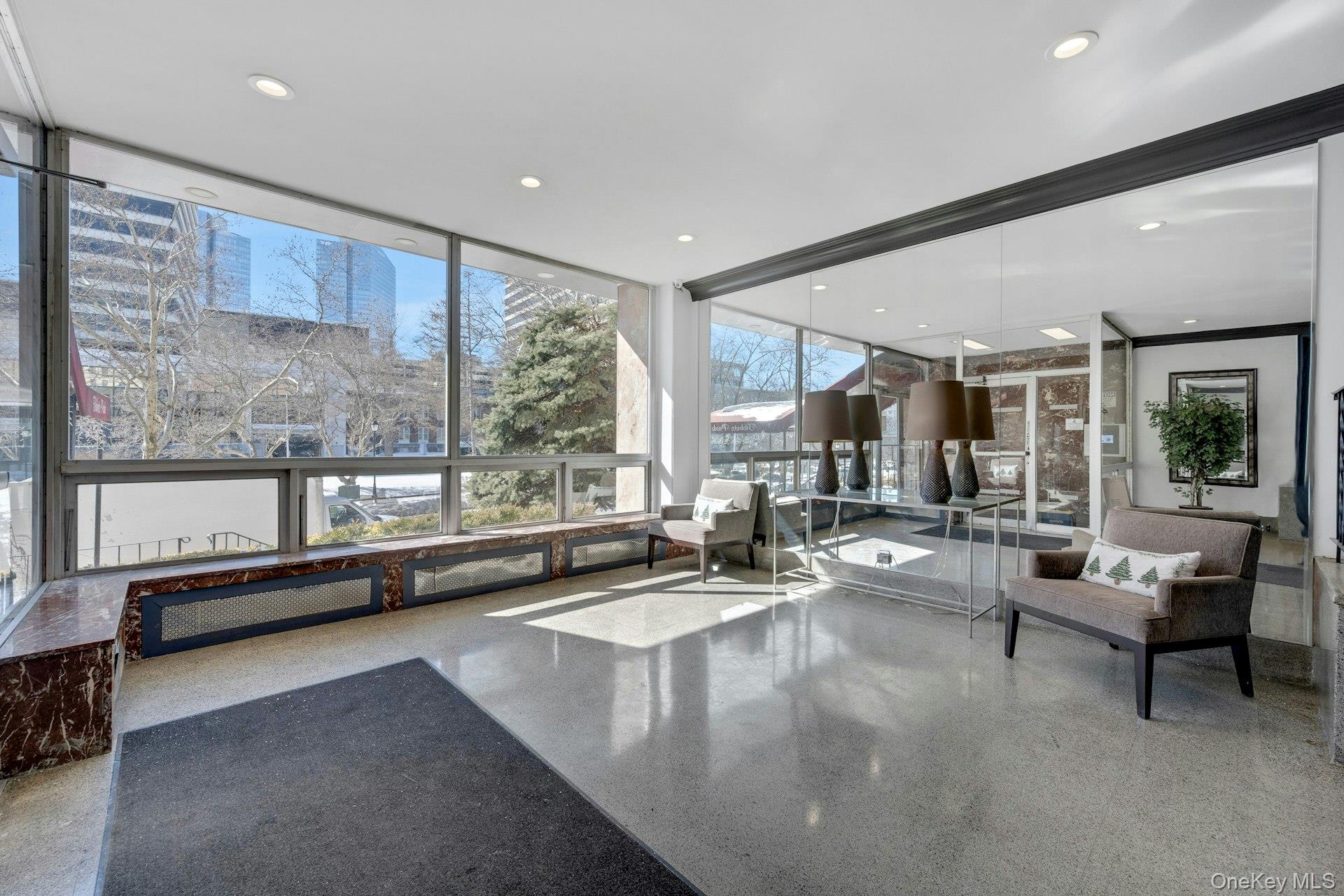 #3 photo, 10 N Broadway, White Plains , NY 10601