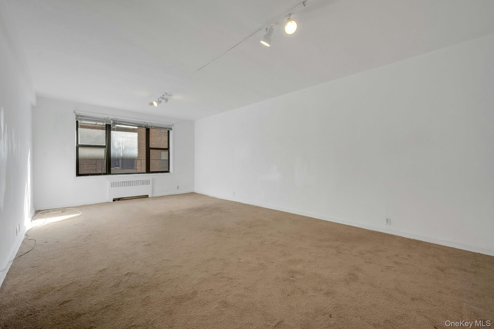 #5 photo, 10 N Broadway, White Plains , NY 10601