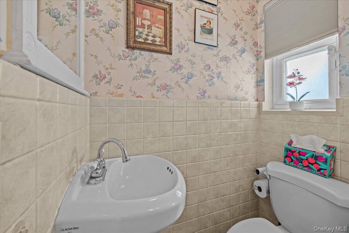 #10 photo, 1115 Mace Avenue, Bronx , NY 10469