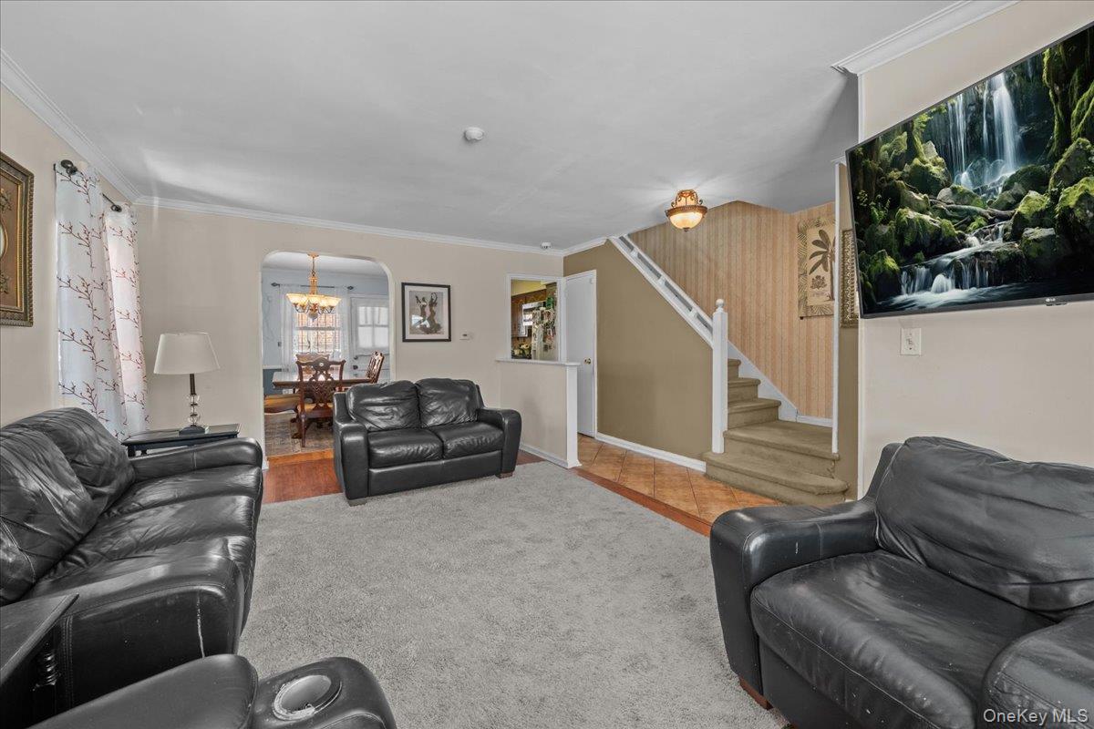 #6 photo, 1115 Mace Avenue, Bronx , NY 10469