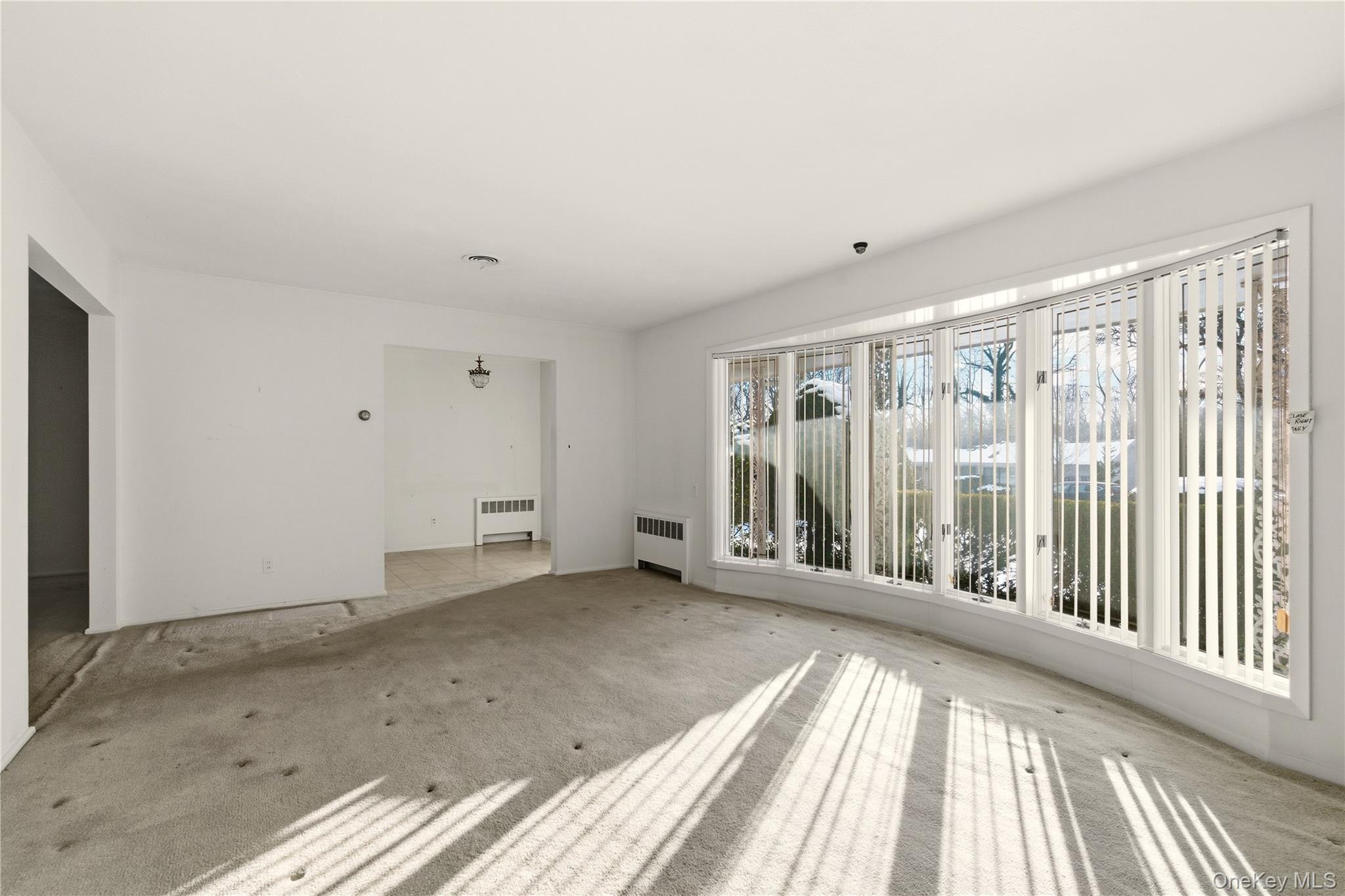 #7 photo, 75 Mimosa Drive, East Hills , NY 11576