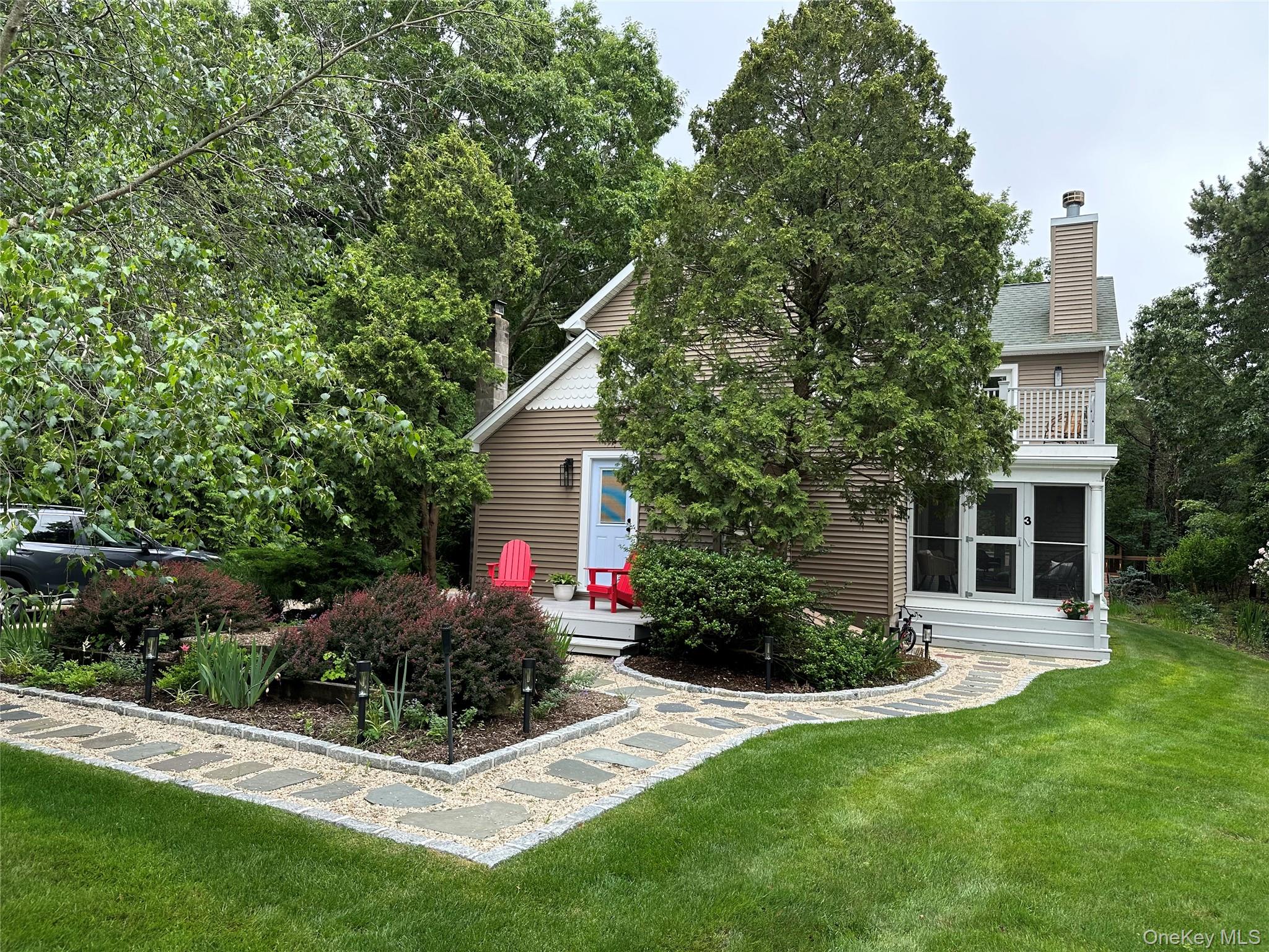 #10 photo, 3 1st Place, East Quogue , NY 11942