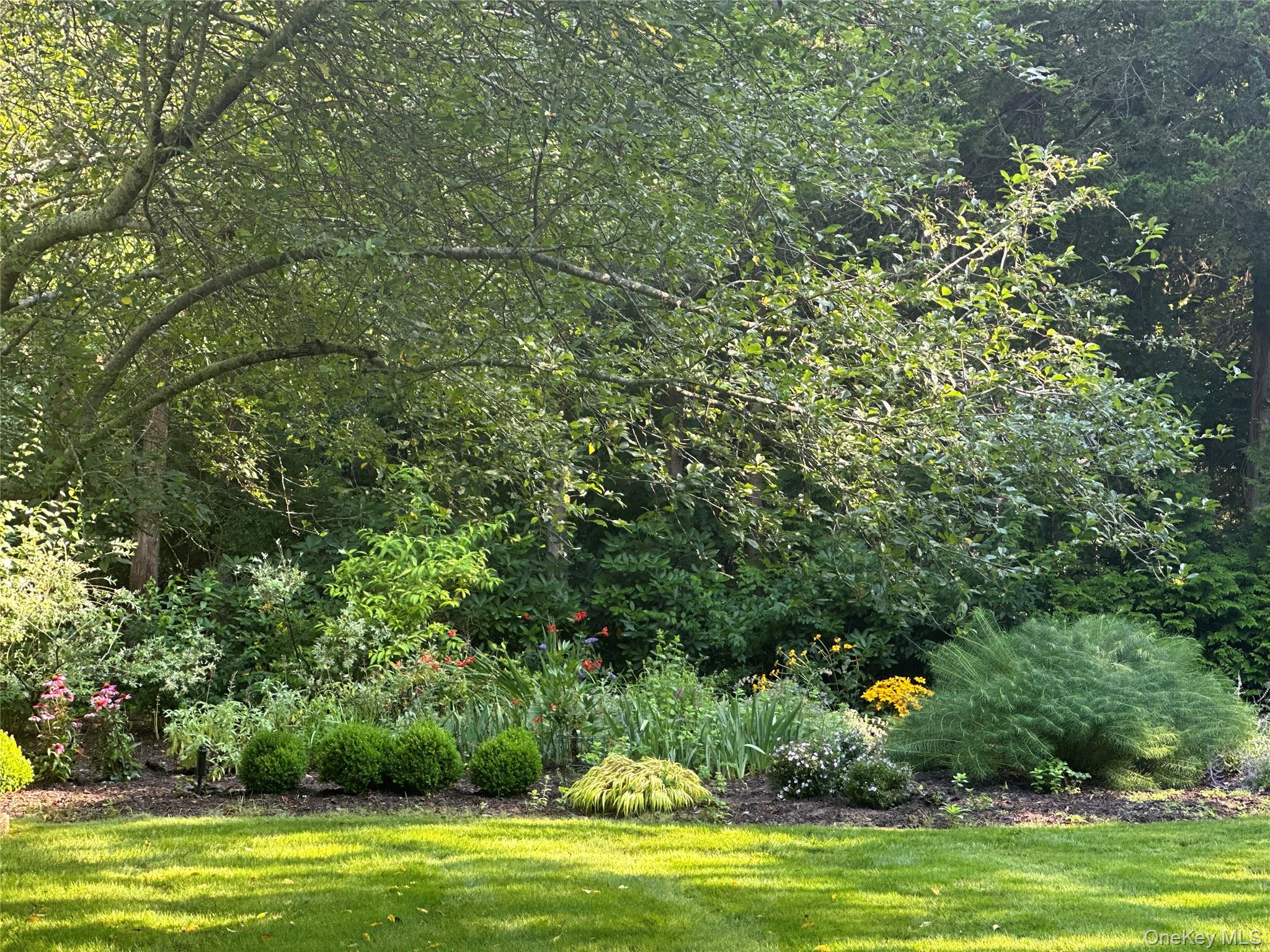 #18 photo, 3 1st Place, سوفولك East Quogue , NY 11942