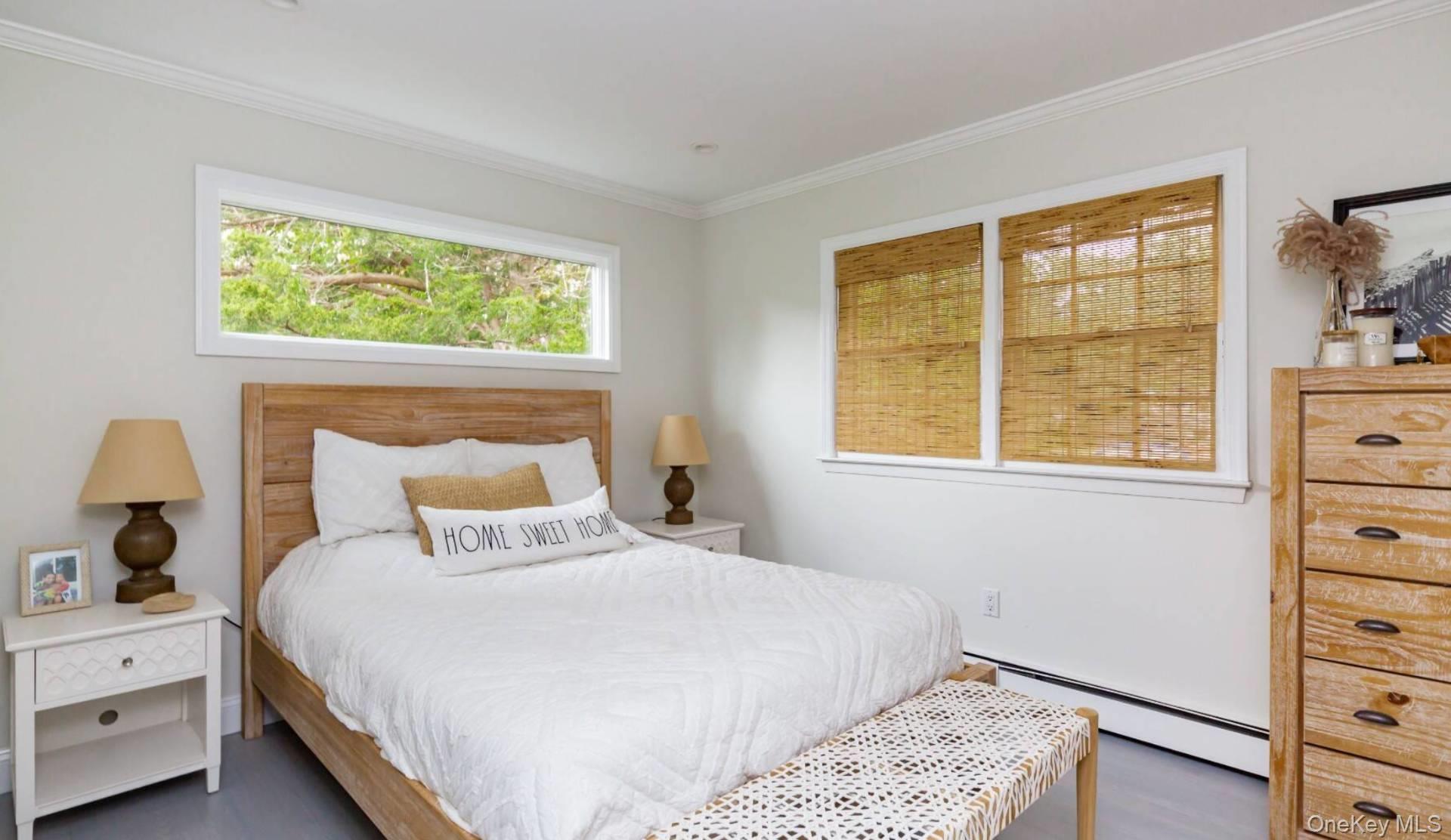 #18 photo, 45 Sherwood Road, Саффолк ‖ Hampton Bays , NY 11946