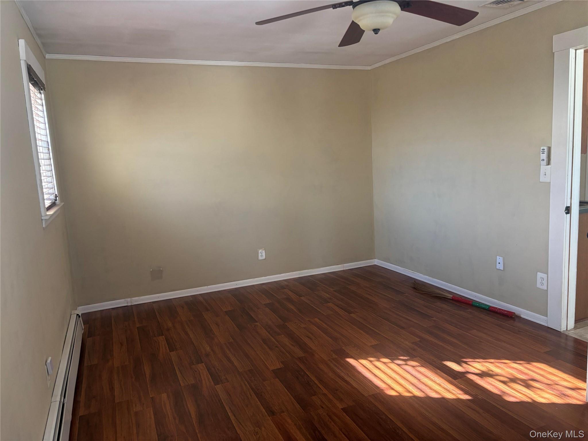 #14 photo, 109 Roosevelt Avenue, 东长岛 Sayville , NY 11782