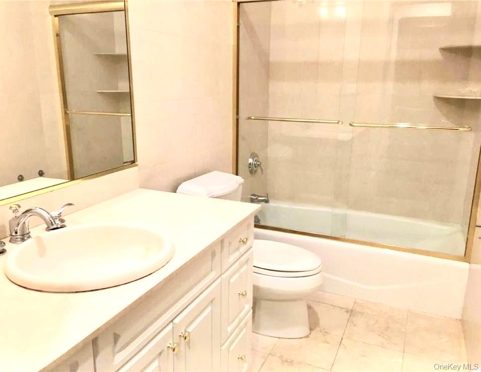 #11 photo, 171 sterling Great Neck Road, Great Neck , NY 11021