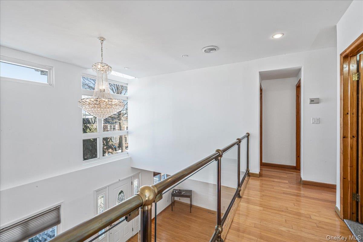 #16 photo, 157-40 9th Avenue, Куинс ‖ Beechhurst , NY 11357