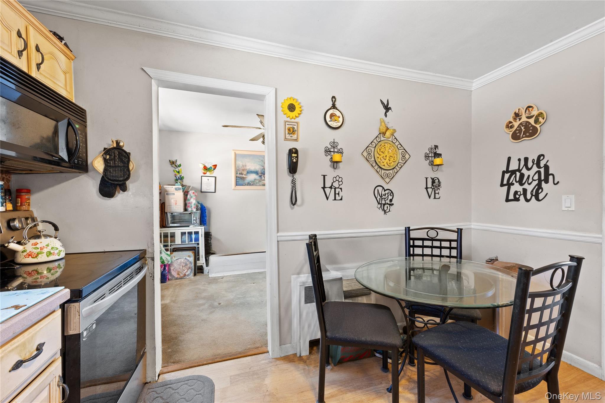 #10 photo, 27 Elizabeth Drive, नासाउ काउंटी Bethpage , NY 11714