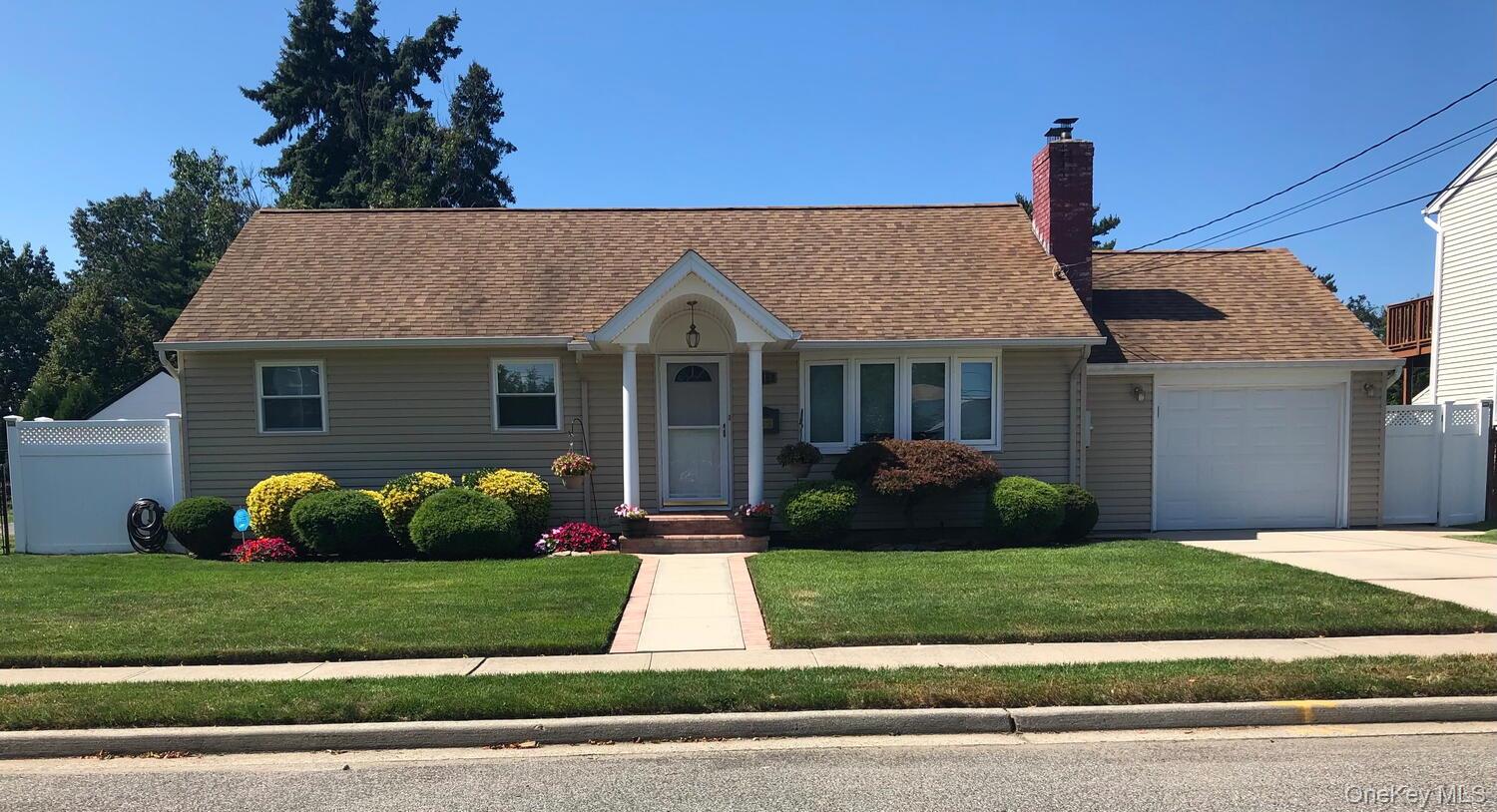 #1 photo, 113 Kuhl Avenue, Hicksville , NY 11801