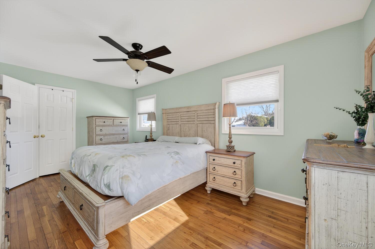 #13 photo, 113 Kuhl Avenue, Hicksville , NY 11801