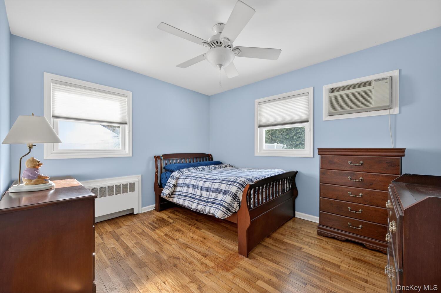 #15 photo, 113 Kuhl Avenue, Hicksville , NY 11801