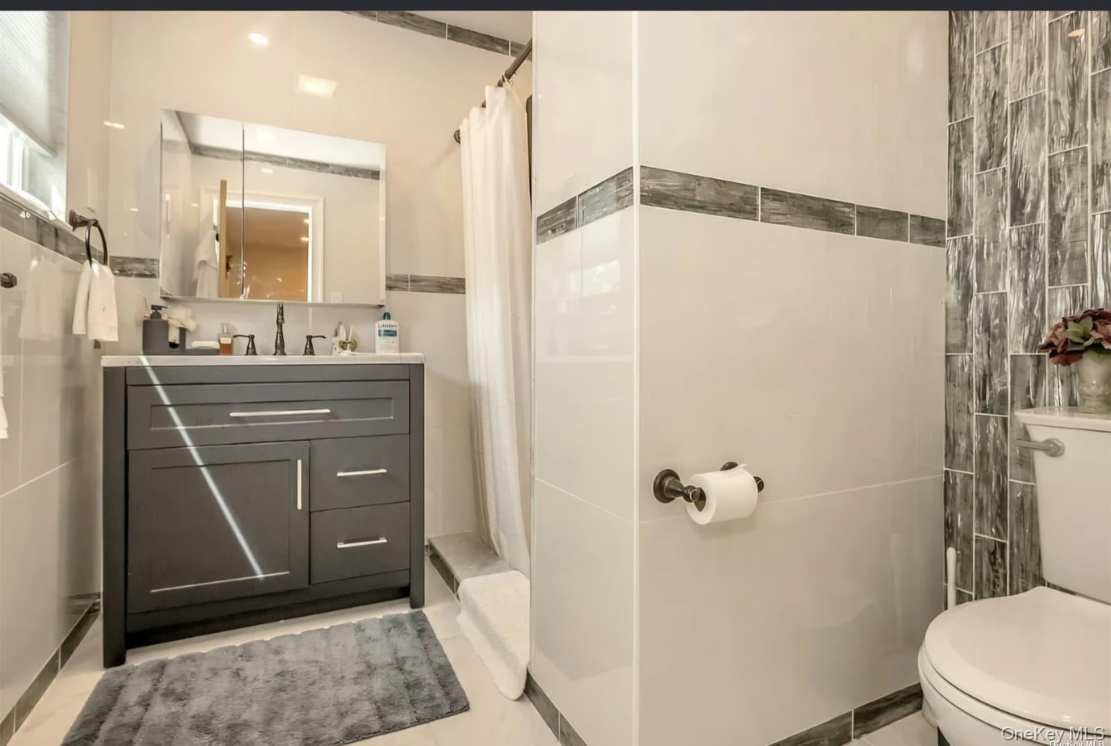 #16 photo, 3012 Mandalay Beach Road, Wantagh , NY 11793