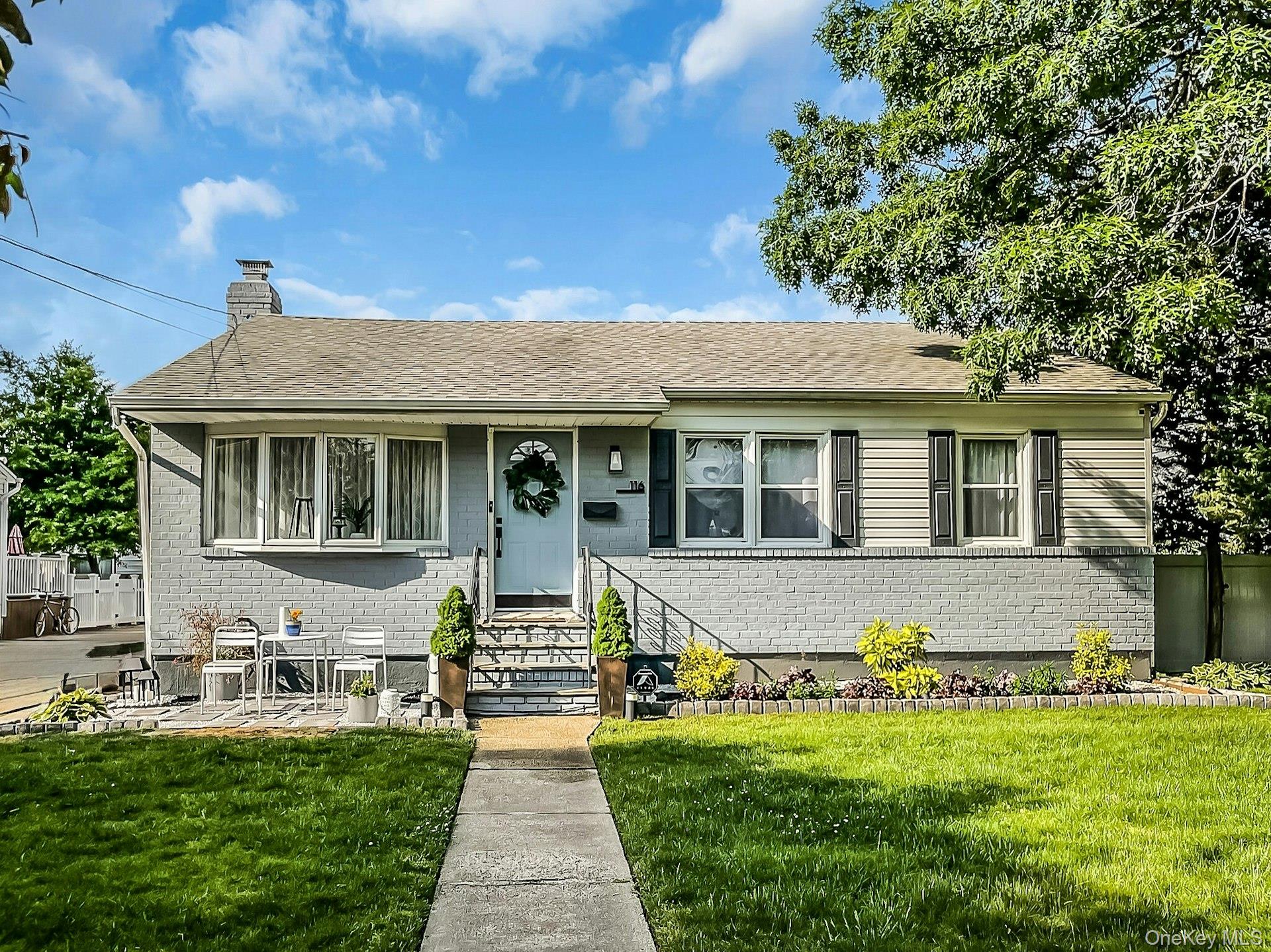 #1 photo, 116 Woods Avenue, Malverne , NY 11565