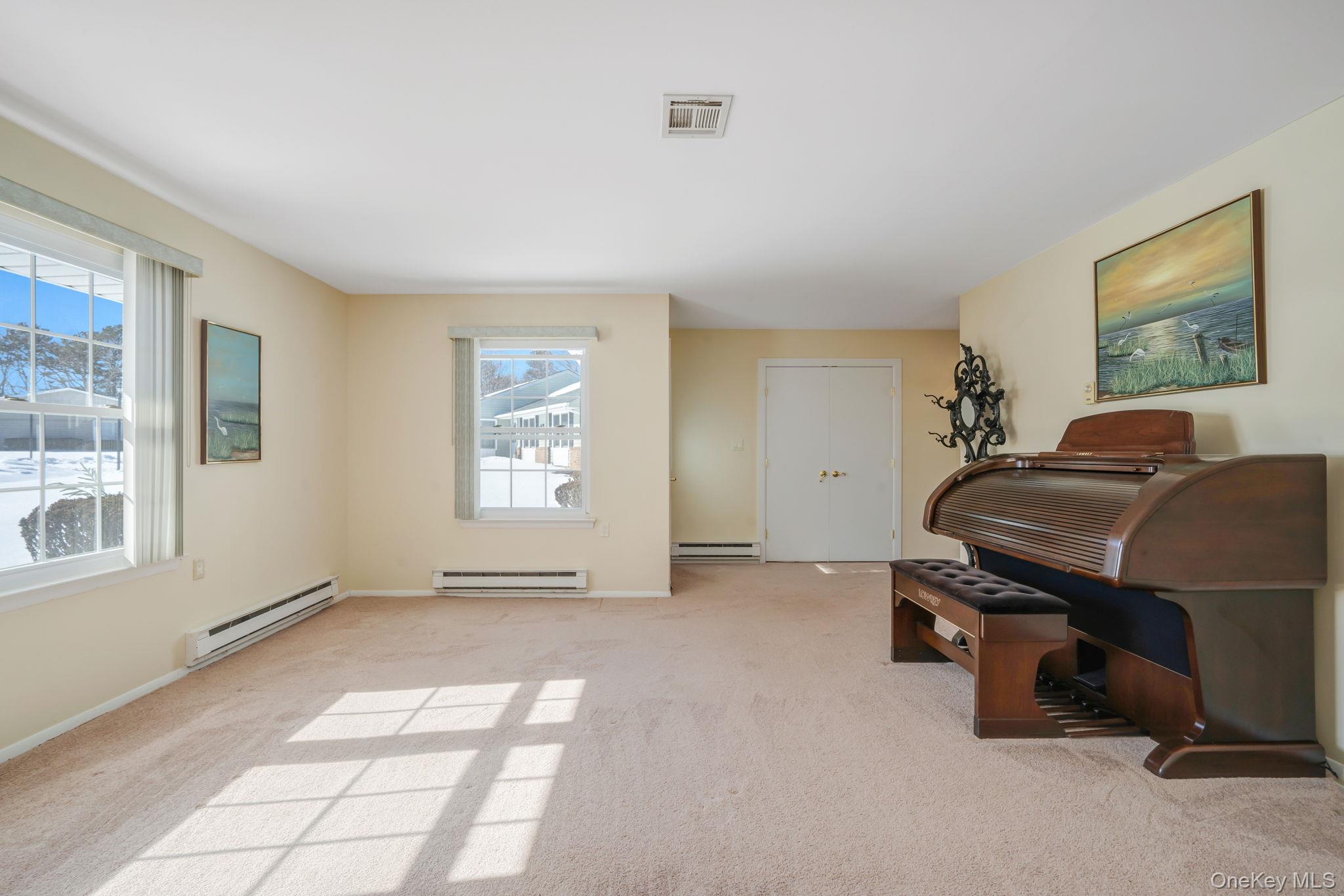 #17 photo, 430 Falmouth Court, Ridge , NY 11961