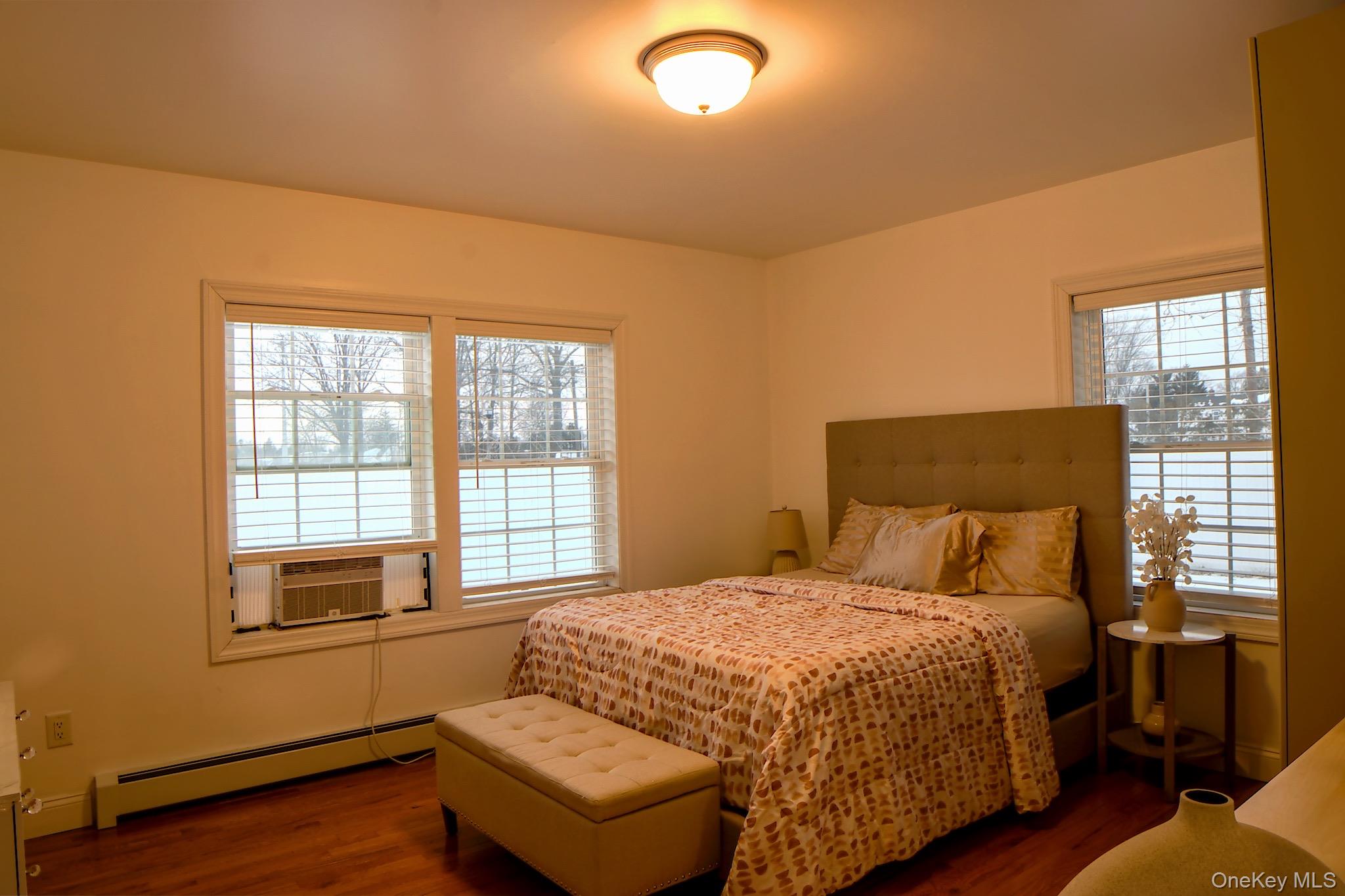 #6 photo, 14 Bittersweet Lane, Levittown , NY 11756