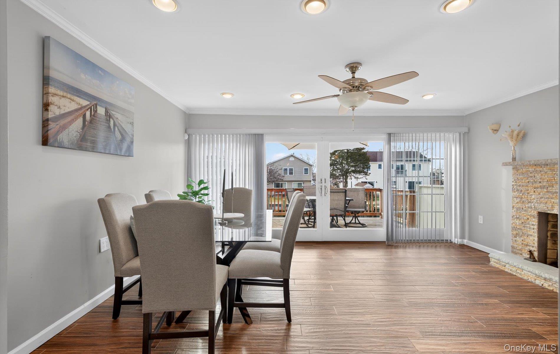 #17 photo, 20 Albert Road, 东长岛 Amity Harbor , NY 11701