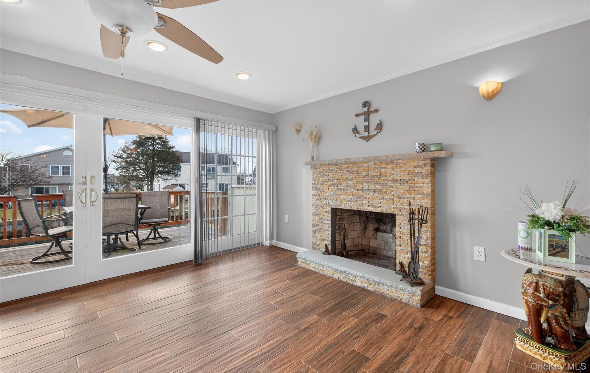 #18 photo, 20 Albert Road, 东长岛 Amity Harbor , NY 11701