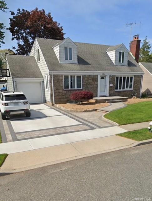 #1 photo, 664 Knollwood Drive, नासाउ काउंटी West Hempstead , NY 11552