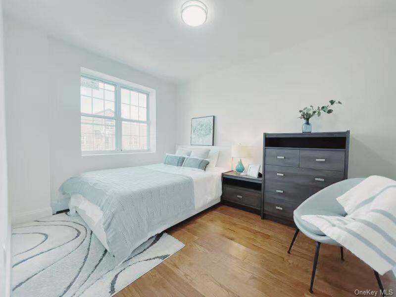 #4 photo, 141-15 Cherry Avenue, Flushing , NY 11355