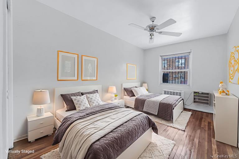 #9 photo, 1041 E 104th Street, הברונקס Brooklyn , NY 11236