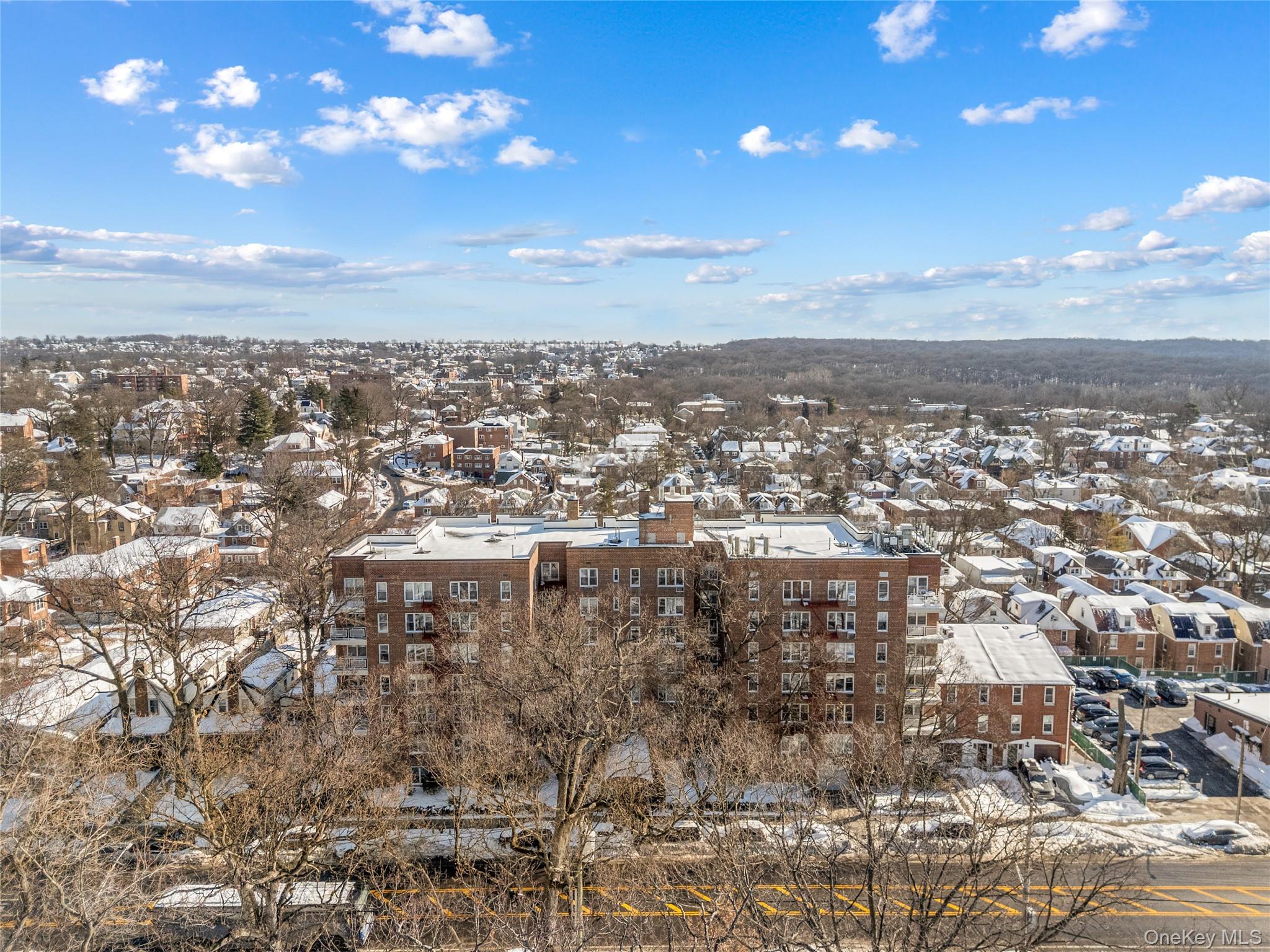 #18 photo, 6200 Riverdale, Bronx , NY 10471