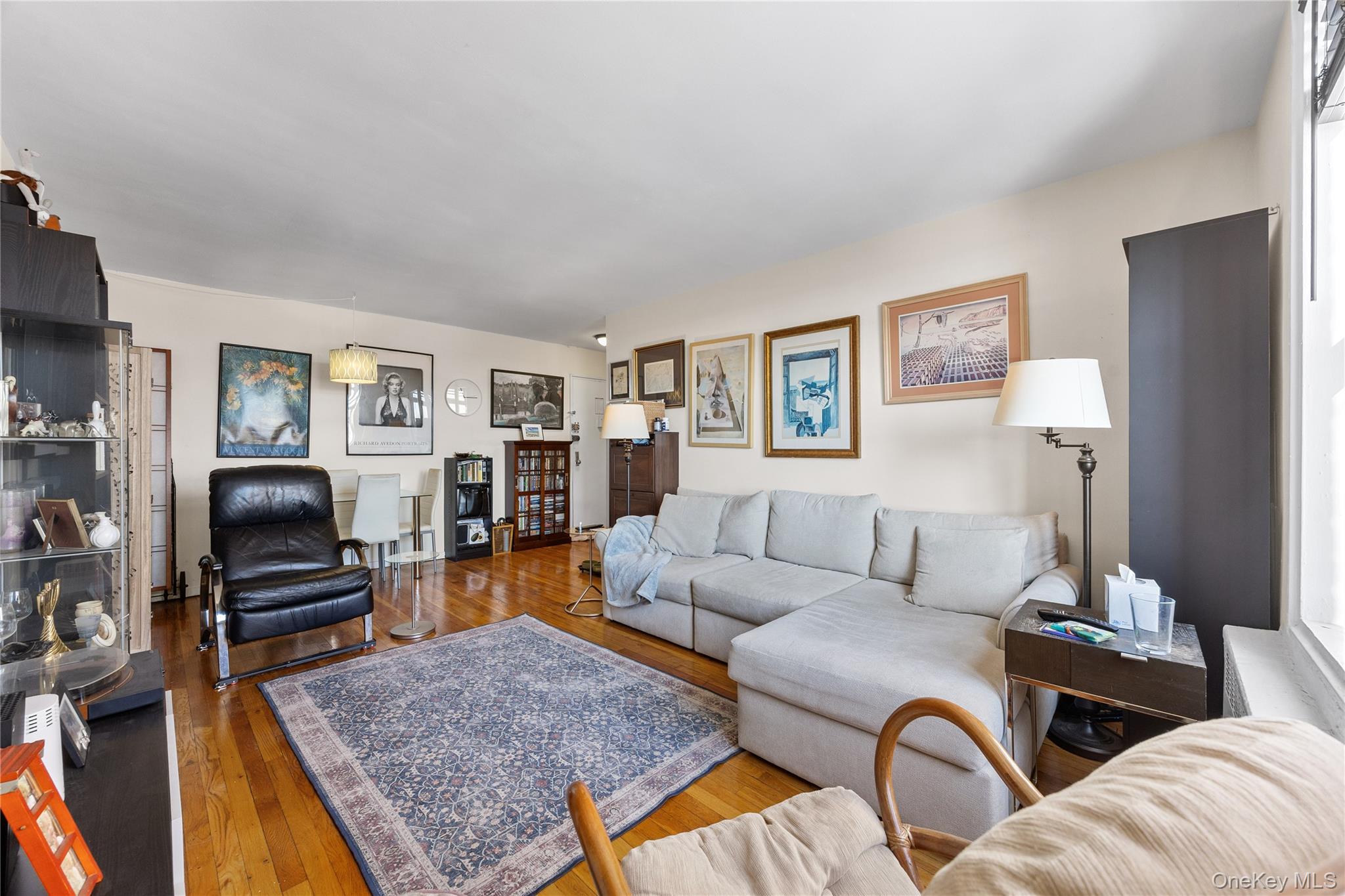 #7 photo, 6200 Riverdale, Bronx , NY 10471