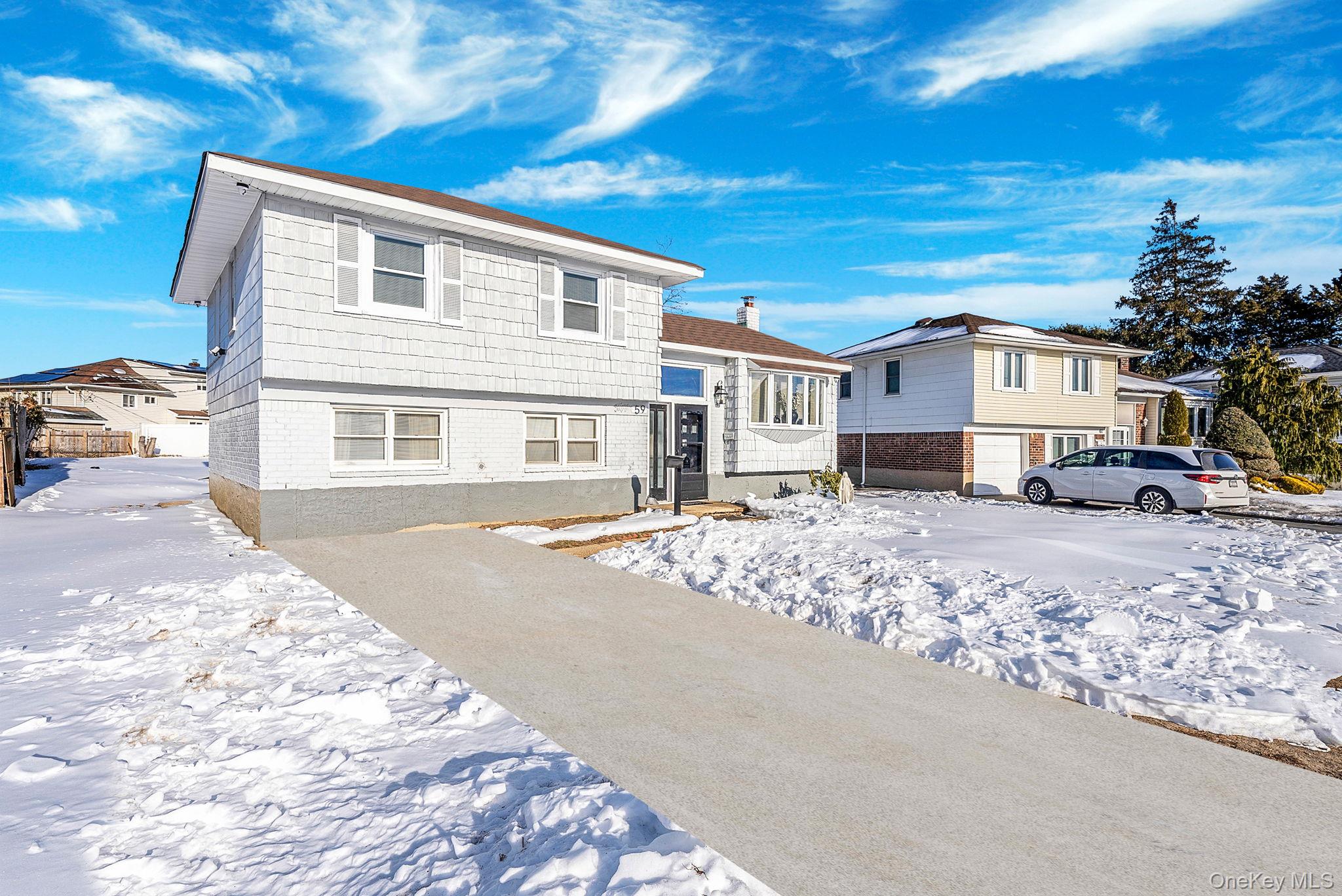 #10 photo, 59 Ford Drive, מחוז נסאו Massapequa , NY 11758