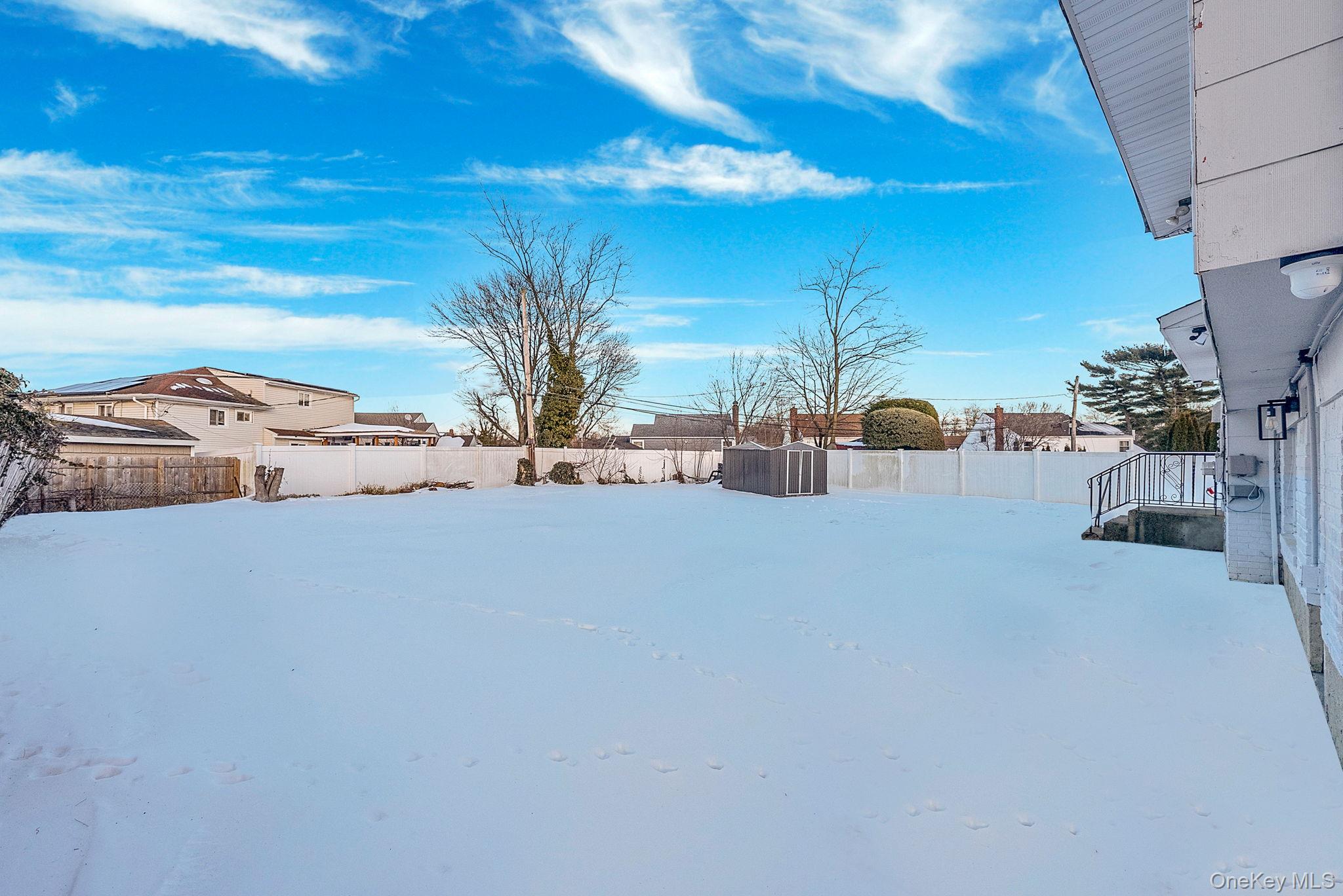 #12 photo, 59 Ford Drive, מחוז נסאו Massapequa , NY 11758