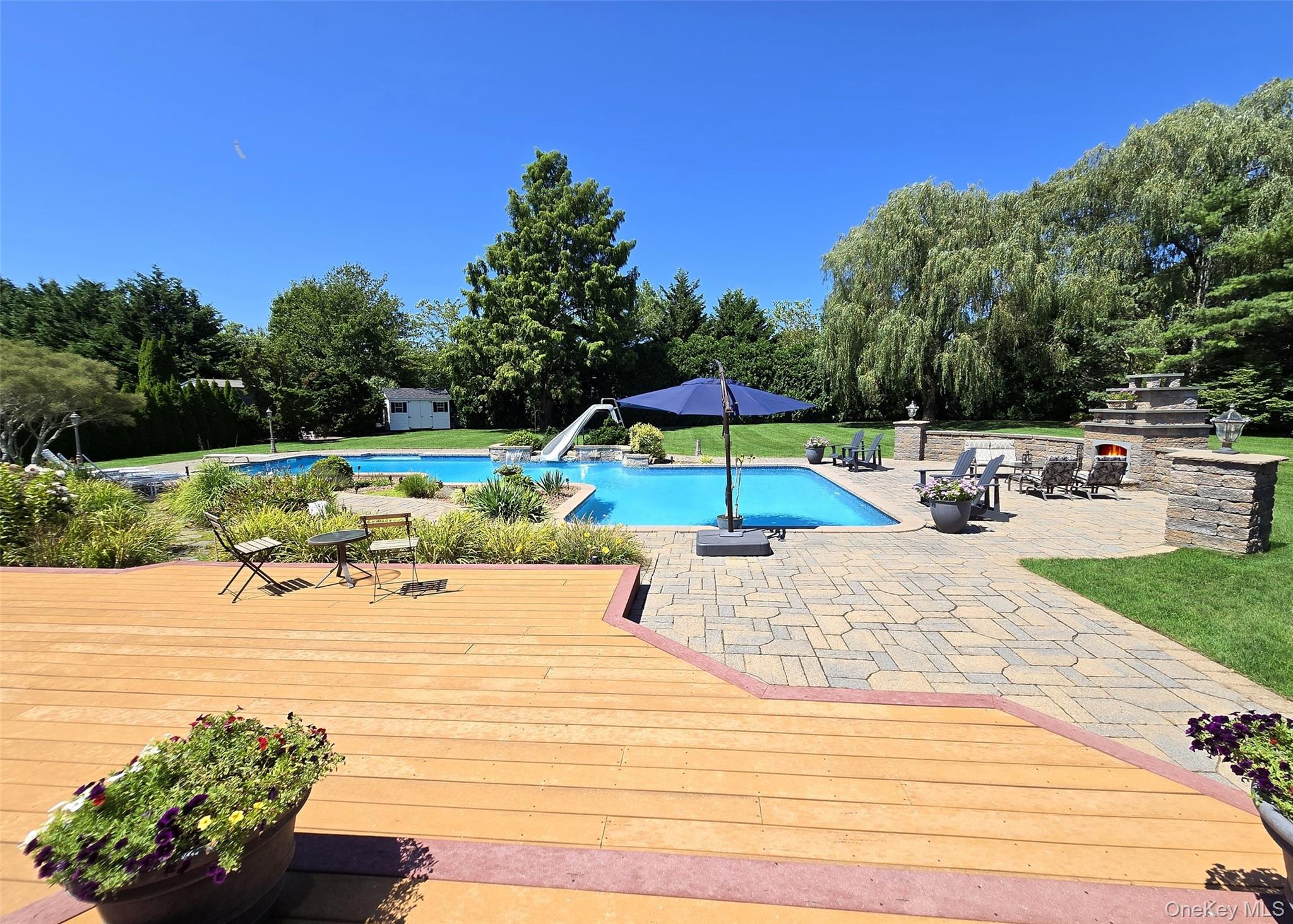 #14 photo, 11 Simpson Gate, Manorville , NY 11949