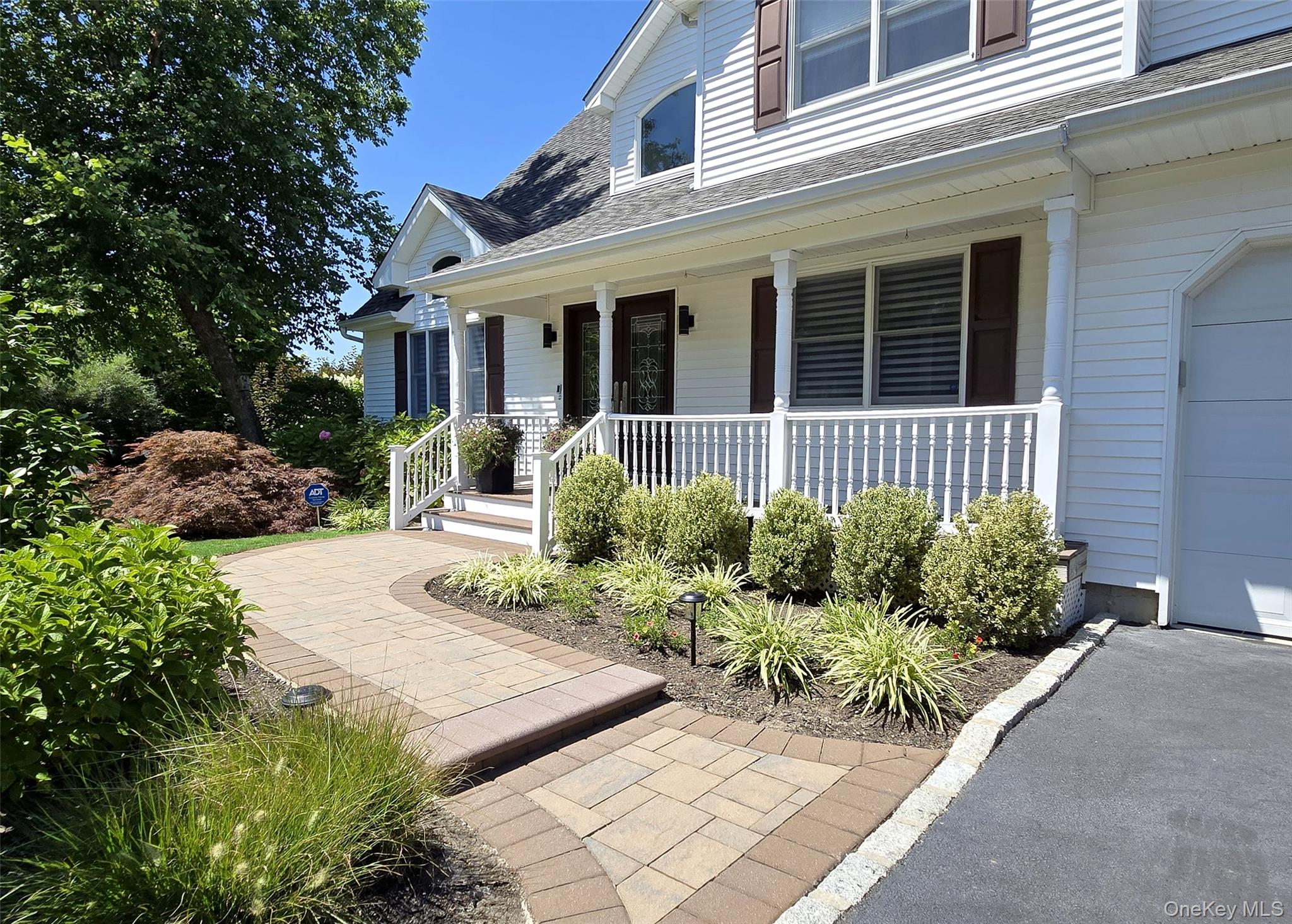 #5 photo, 11 Simpson Gate, Manorville , NY 11949