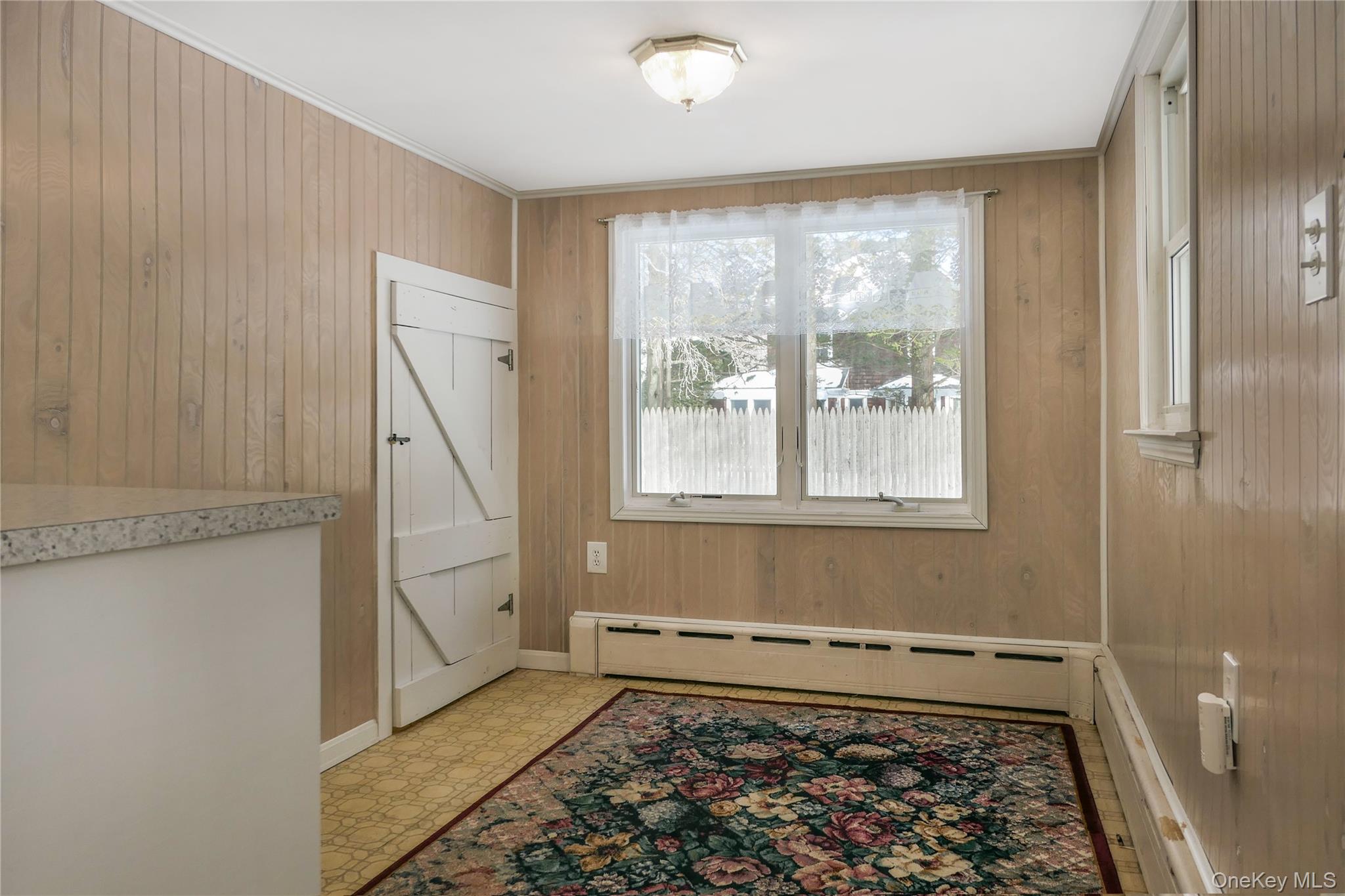 #20 photo, 360 S Country Road, Brookhaven , NY 11719