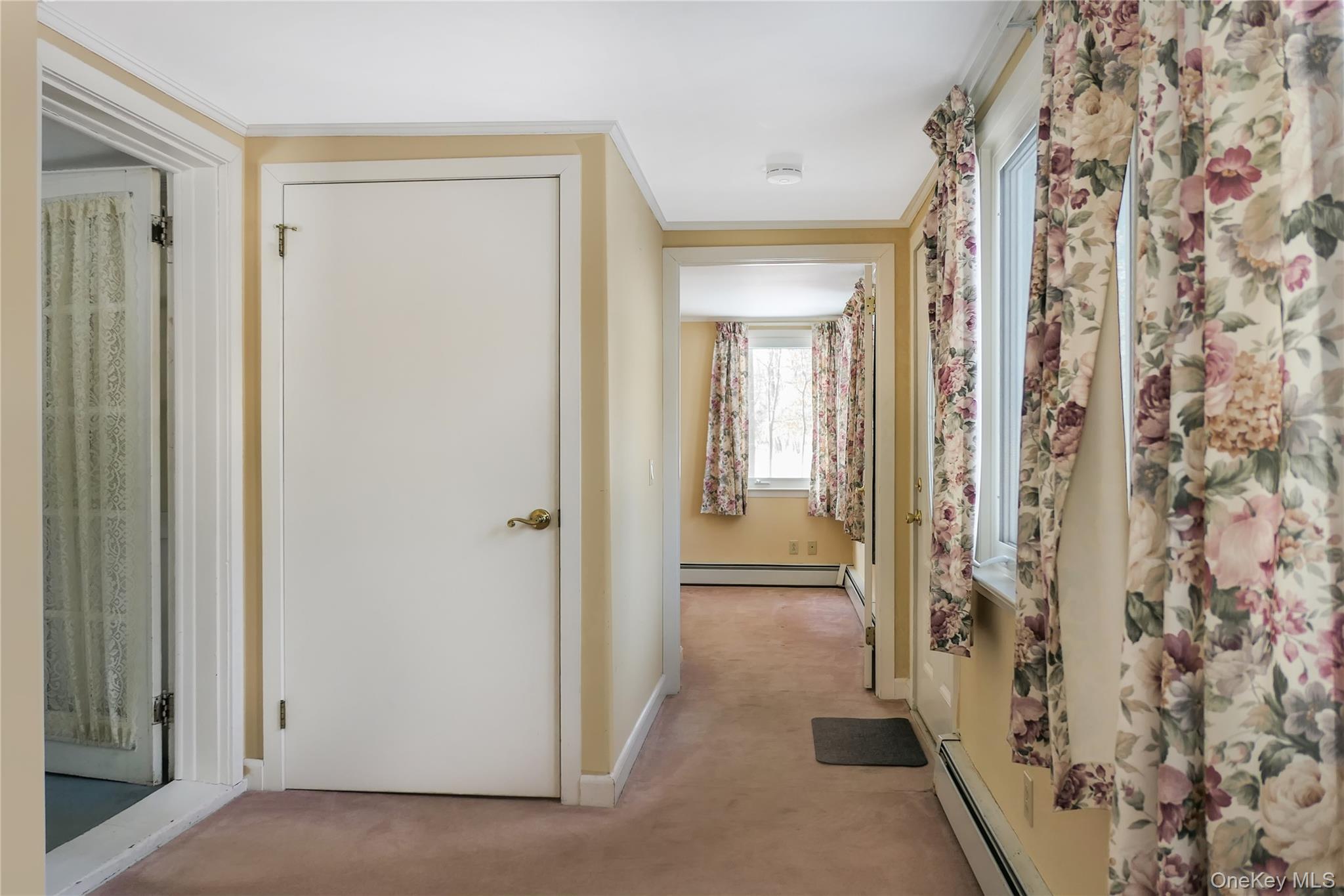 #5 photo, 360 S Country Road, Brookhaven , NY 11719