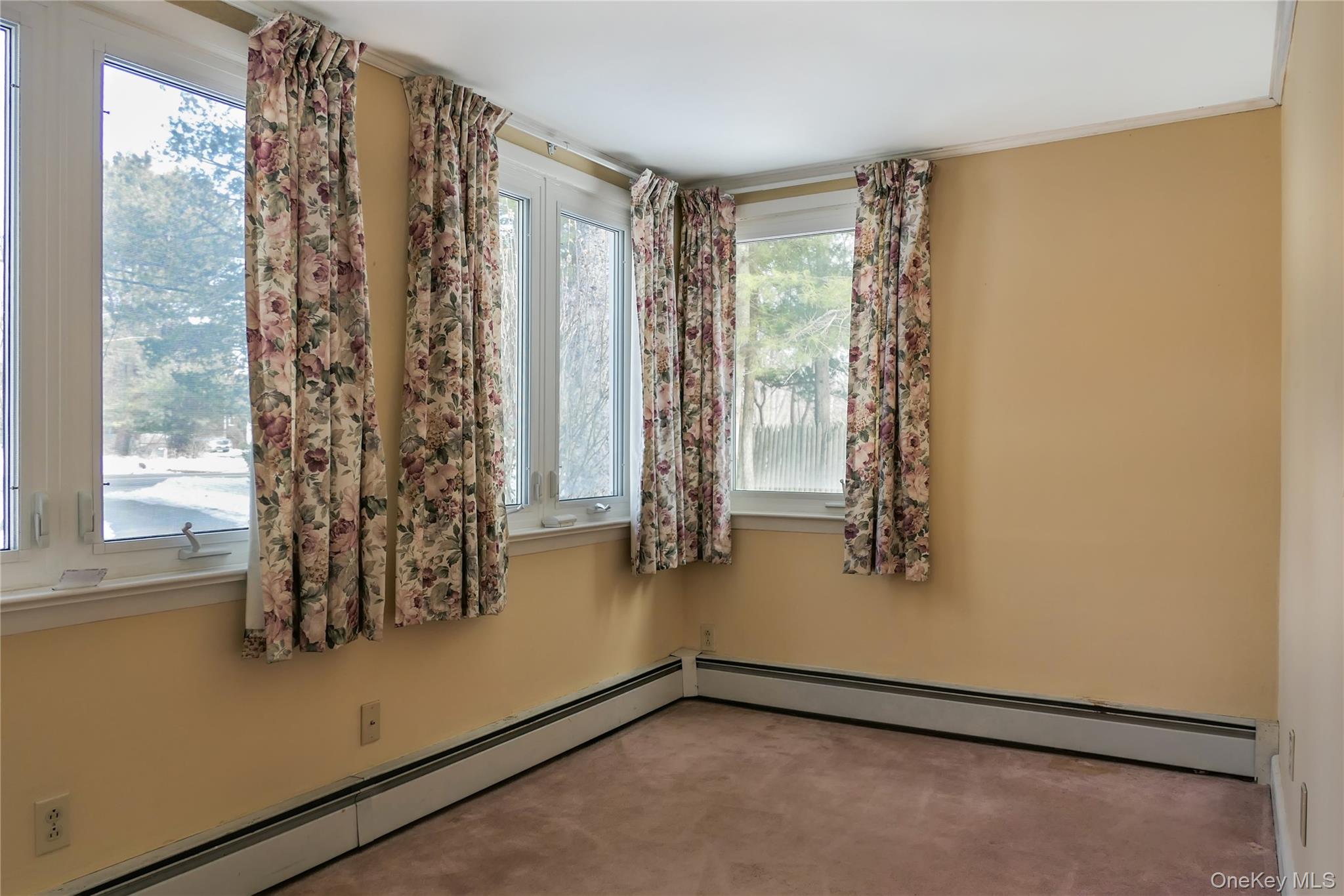 #6 photo, 360 S Country Road, Brookhaven , NY 11719