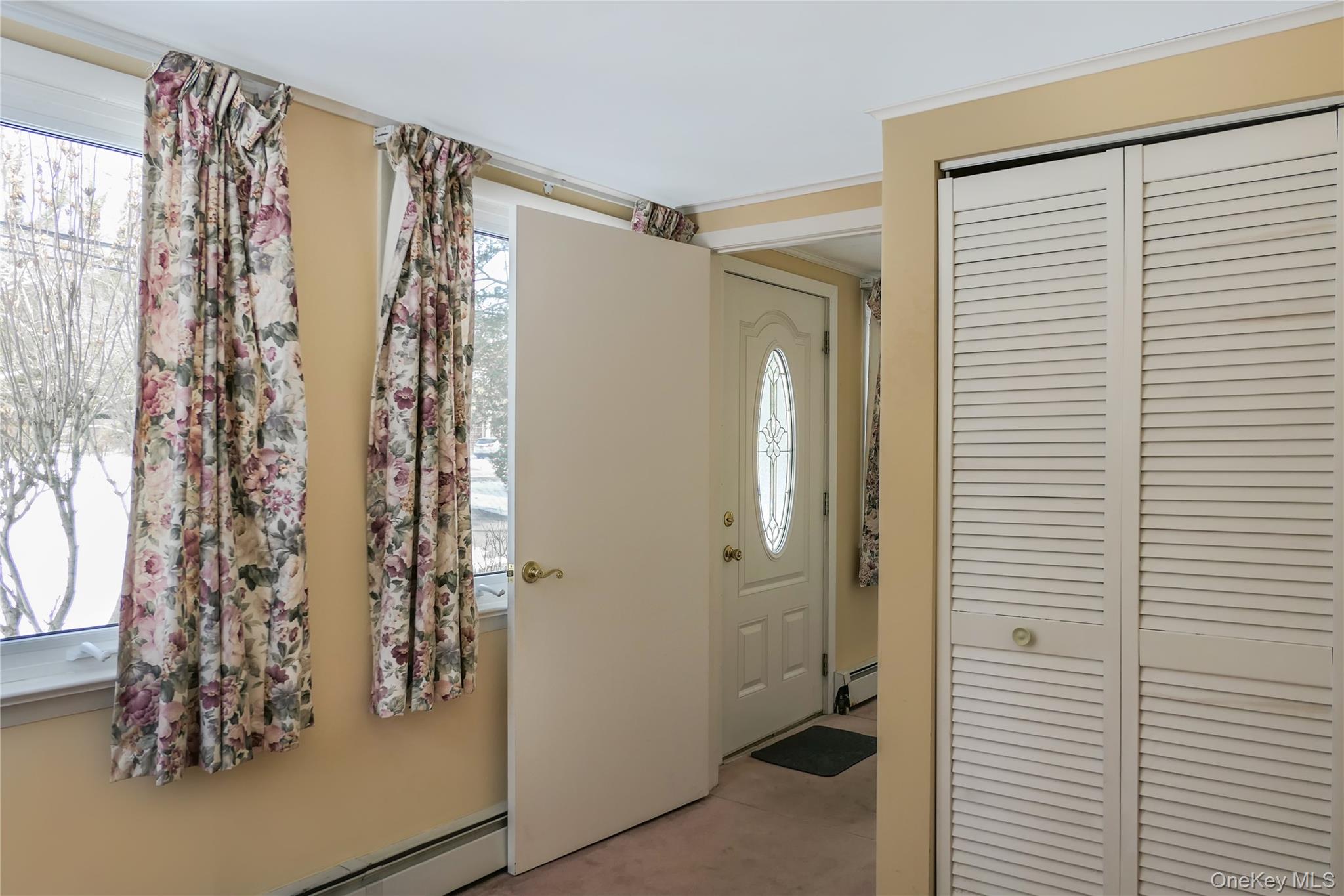 #8 photo, 360 S Country Road, Brookhaven , NY 11719