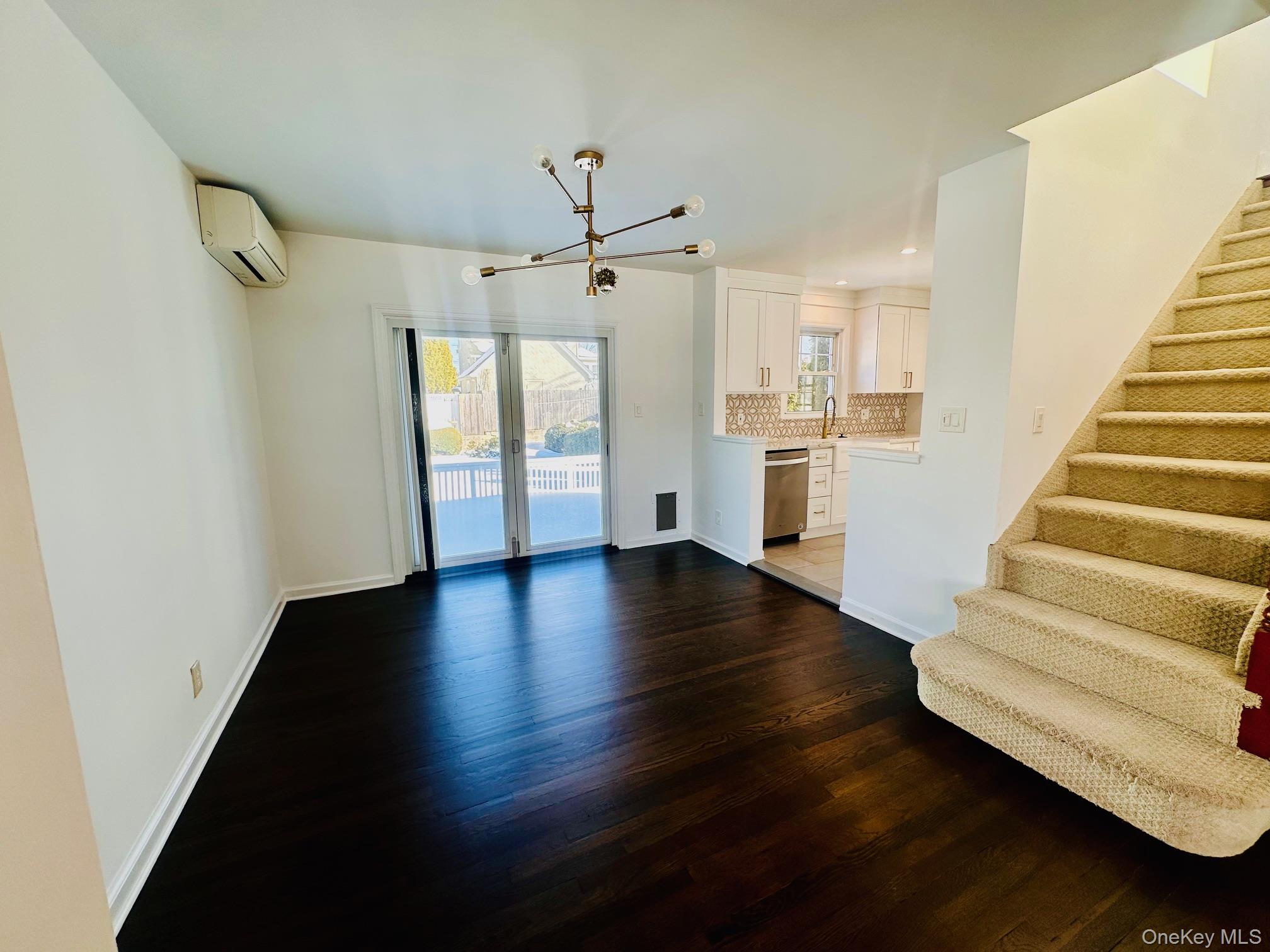 #13 photo, 11 W Glen Avenue, Port Chester , NY 10573