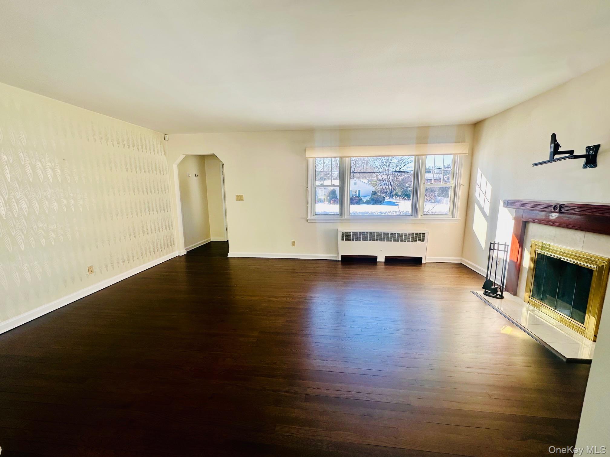 #15 photo, 11 W Glen Avenue, Port Chester , NY 10573